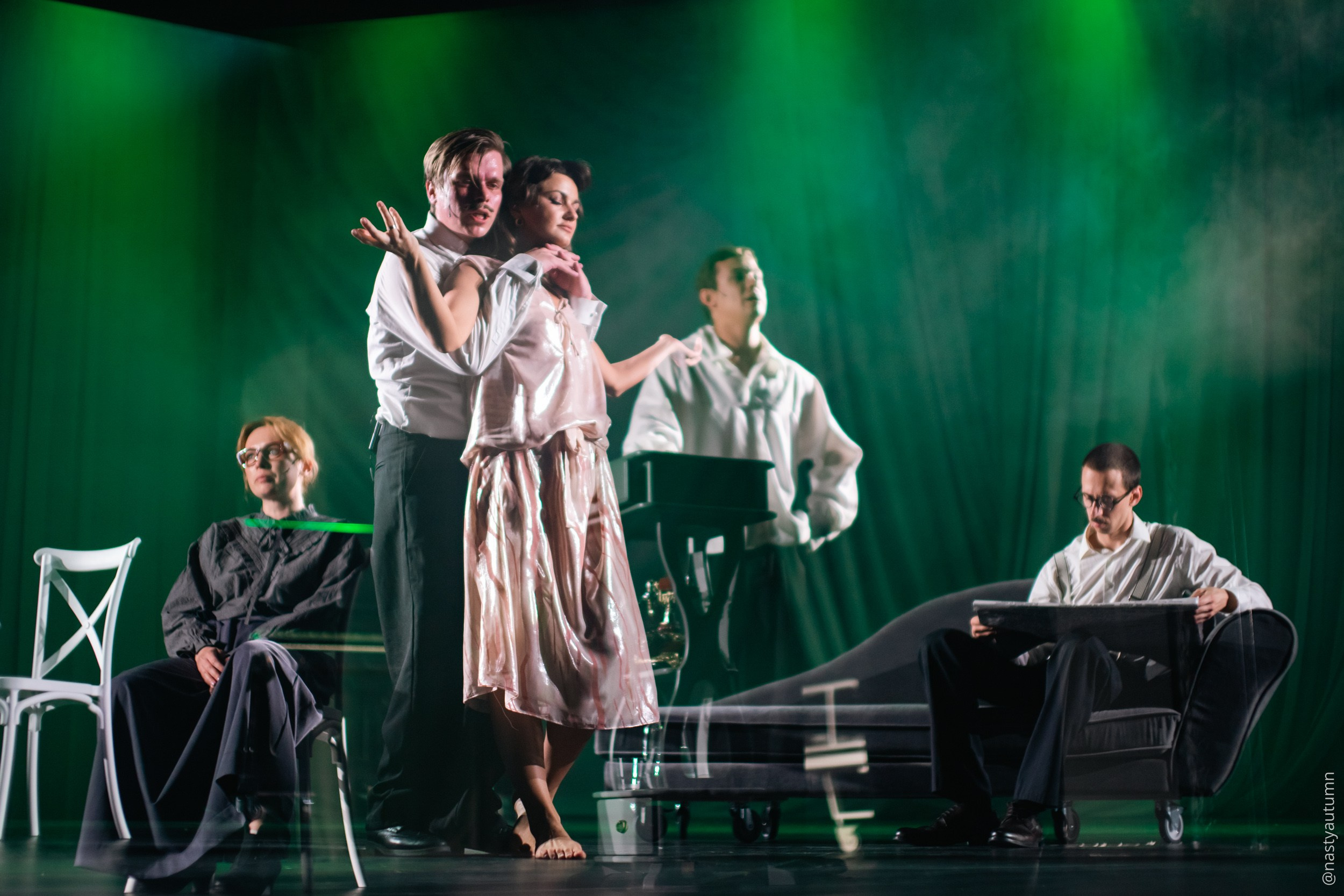 Генеральный прогон «Маяковский. Я сам.». Репортажный и концертный фотограф в Москве Анастасия Осень