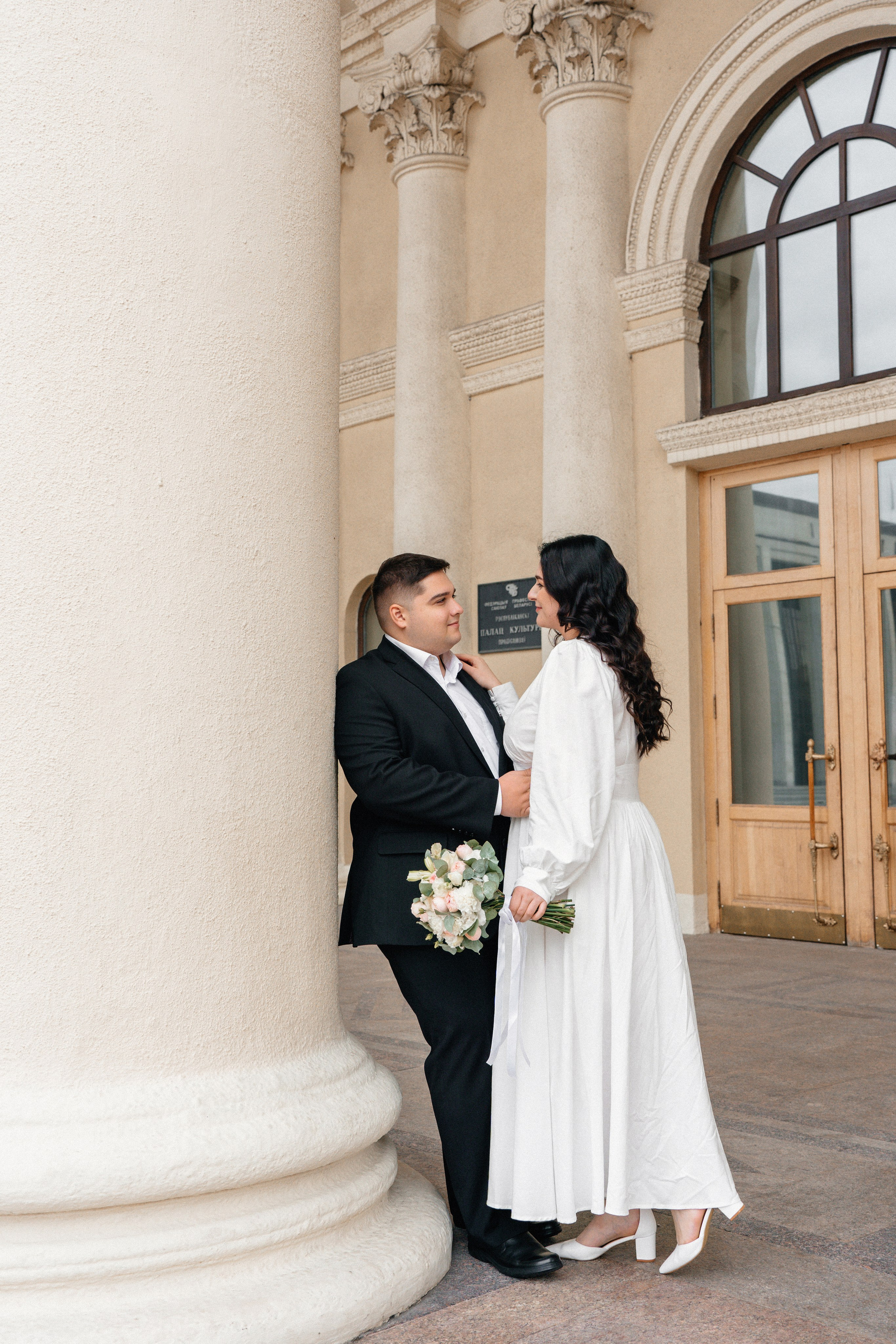Юля и Дима прогулка в Троицком предместье. Ваш семейный фотограф в Минске — Вика Трегубова