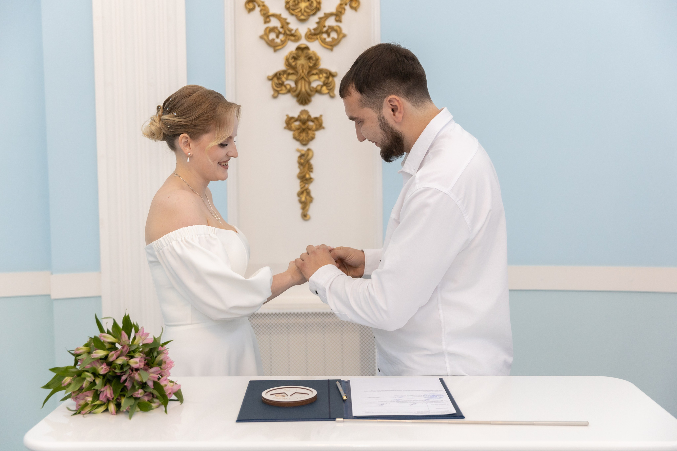 Иван и Арина. Свадебный и семейный фотограф и видеограф Александр в Москве и Московской Области