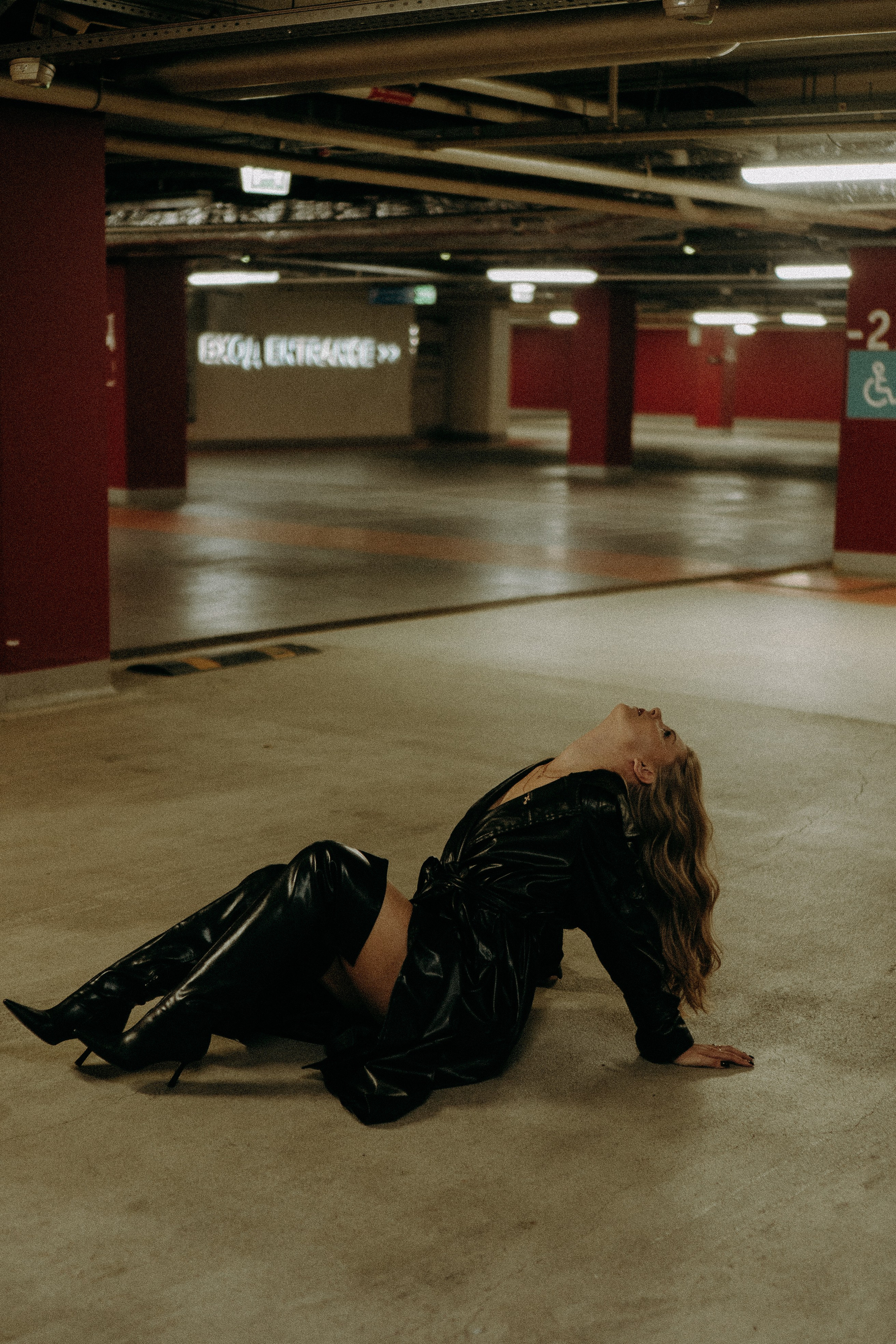 НА ПАРКОВКЕ. Профессиональный фотограф, Санкт-Петербург — Виктория Богомолова