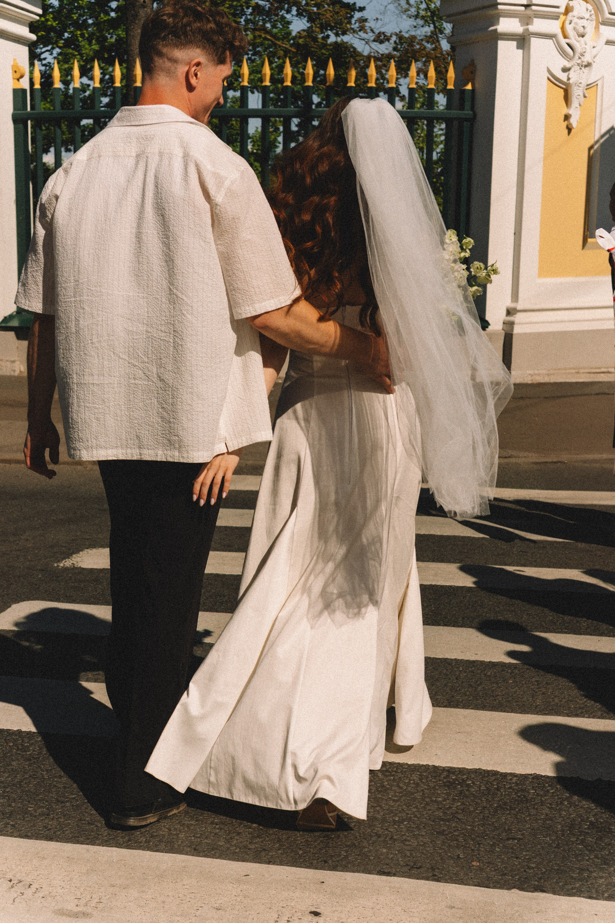 СВАДЕБНАЯ СЬЕМКА В ПЕТЕРГОФЕ И СЬЕМКА РЕПОРТАЖА В ЗАГСЕ ПЕТЕРГОФА. Профессиональный фотограф, Санкт-Петербург — Виктория Богомолова