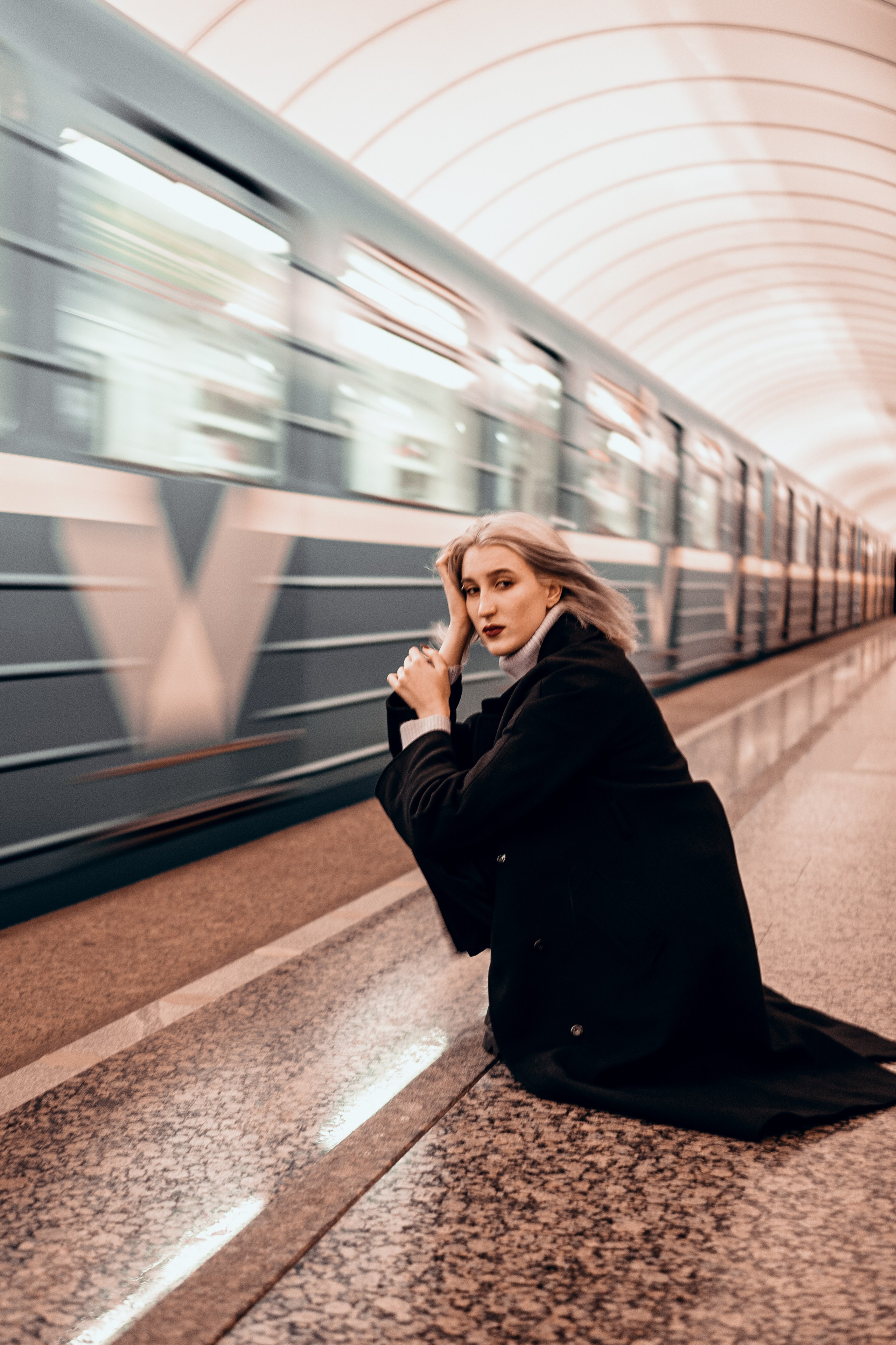 Анастасия в Метро. Профессиональный фотограф, Санкт-Петербург — Виктория Богомолова