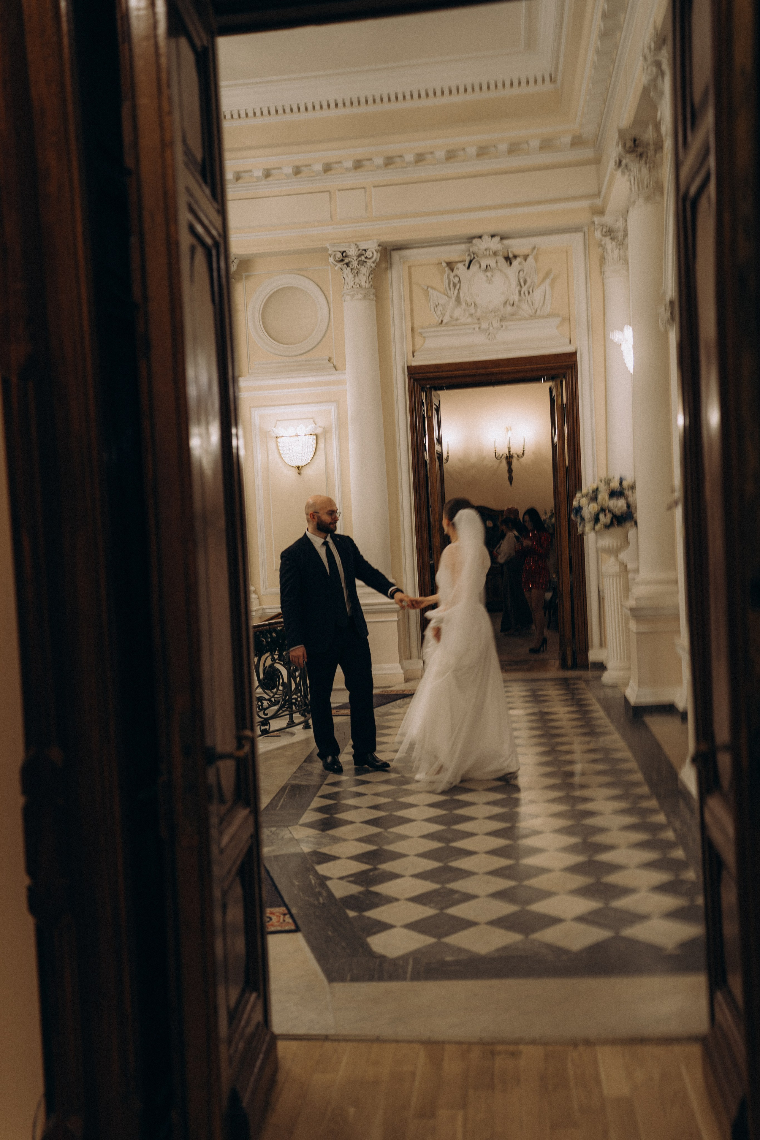 СВАДЕБНАЯ СЬЕМКА ВО ВТОРОМ ДВОРЦЕ (ДЕКАБРЬ) ТАКЖЕ СЬЕМКА В СТУДИИ НА ЧЕРНЫШЕВСКОЙ. Профессиональный фотограф, Санкт-Петербург — Виктория Богомолова