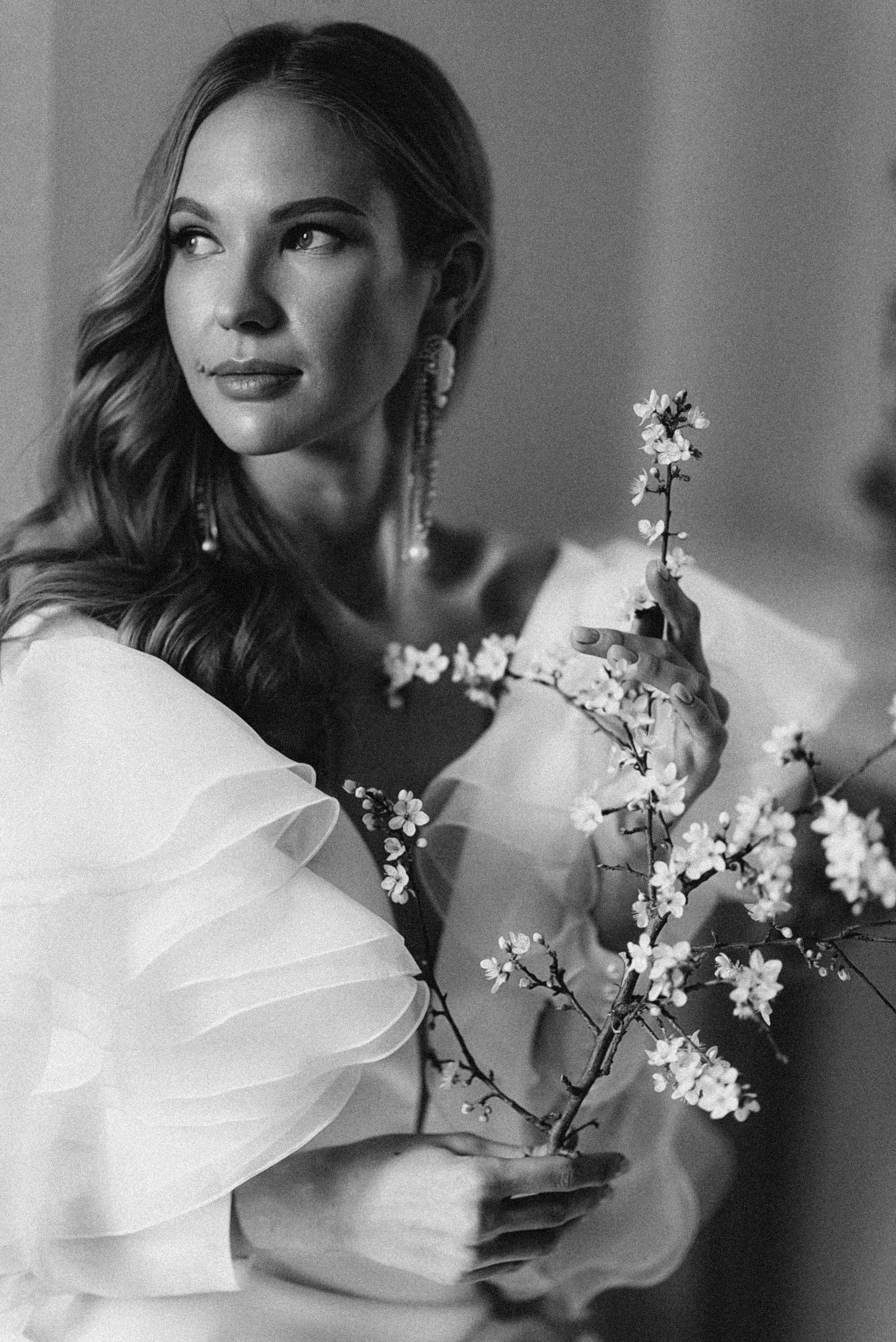 Свадебная фотосессия в отеле RIVIERA SUNRISE RESORT & SPA. Свадебный и семейный фотограф и видеограф, Крым, Москва, Санкт -Петербург