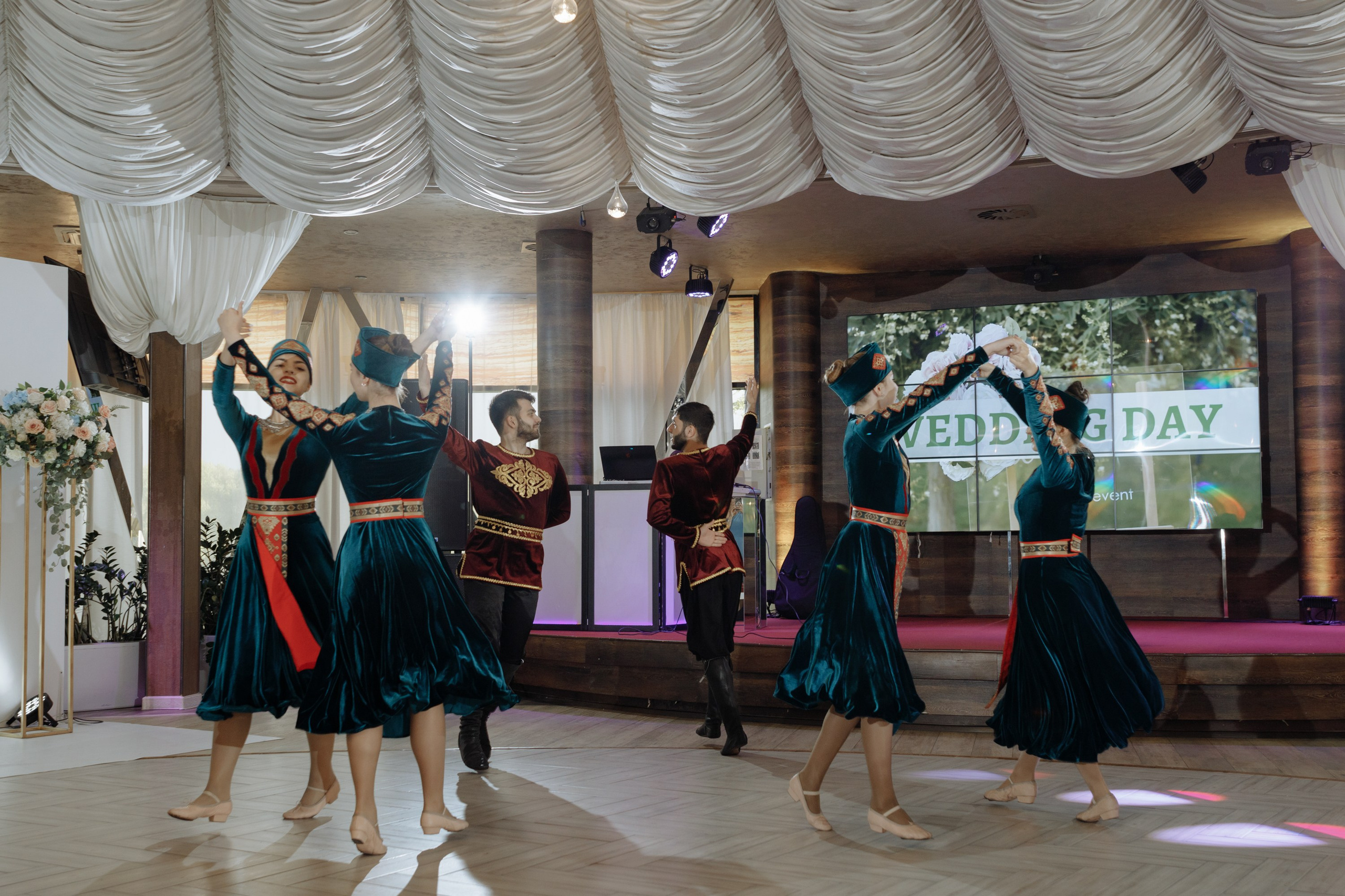 Степан и Элянора (полный день). Свадебный фотограф