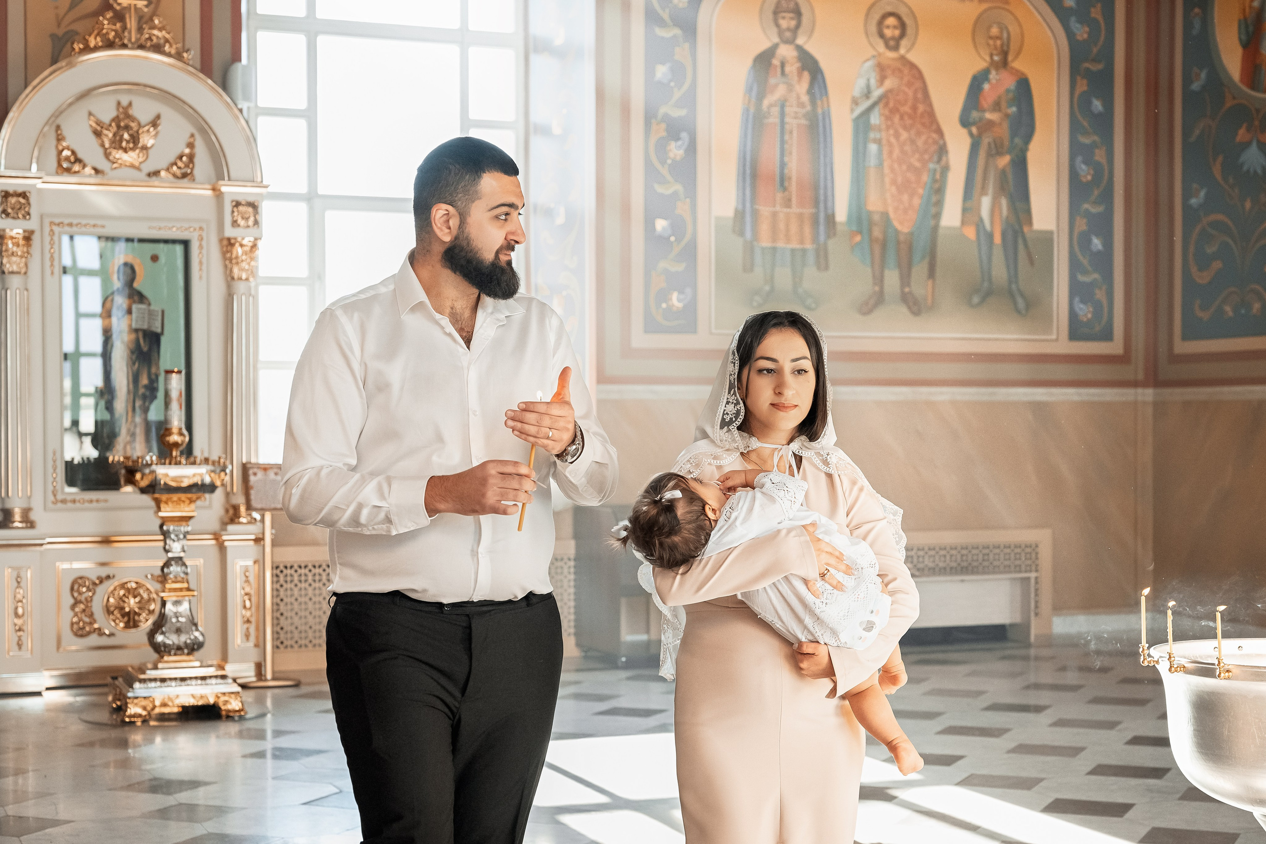 Храм Угрешского. Двойное крещение. Церковный фотограф на Таинство Крещения и Венчания в Оренбурге и Оренбургской области Екатерина Белкина