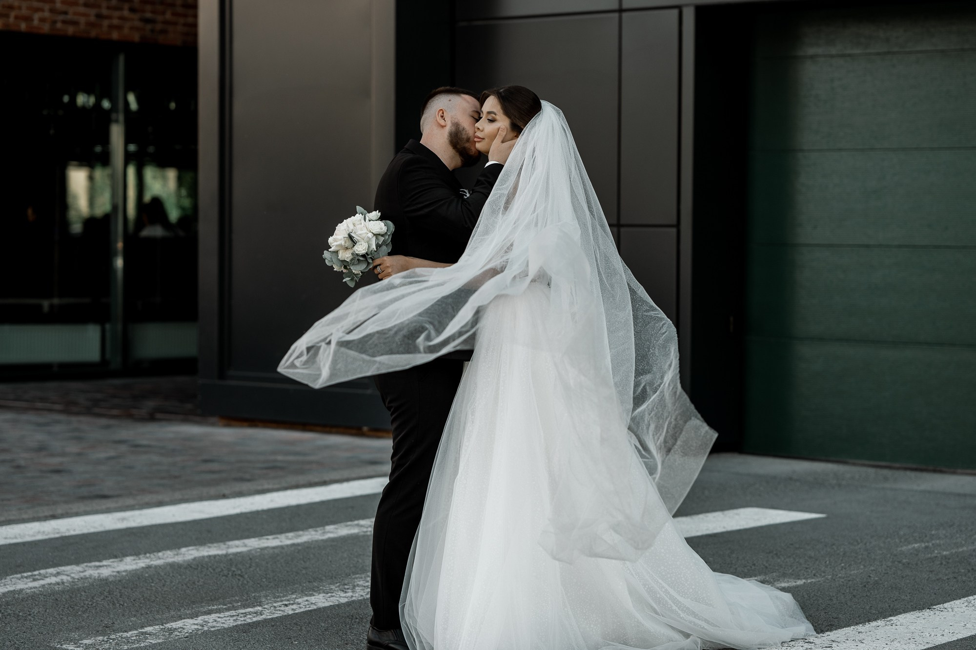 Денис и Алсу. Свадебный фотограф в Тюмени Анастасия Конева