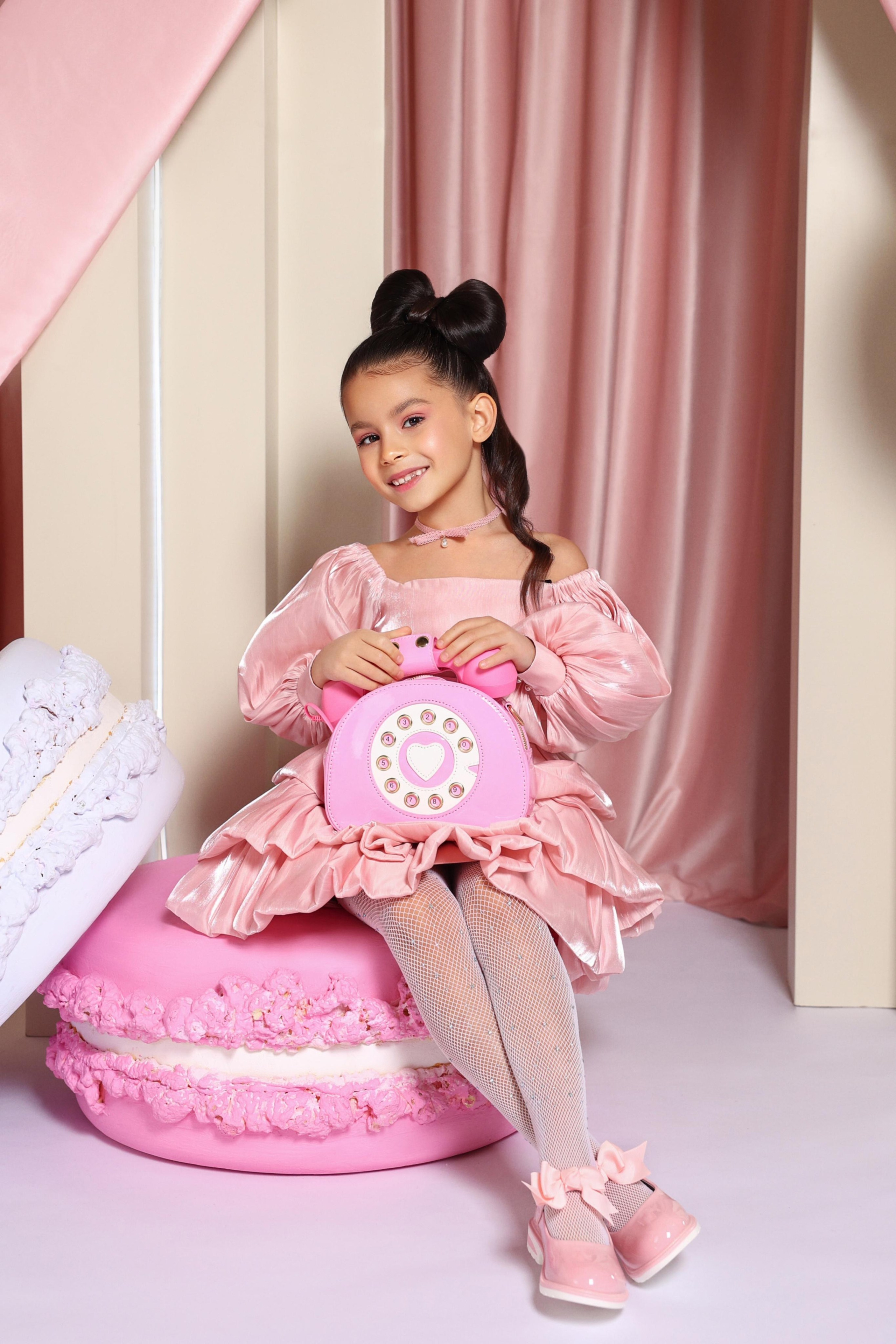 EVA. Модельная студия MIA Models