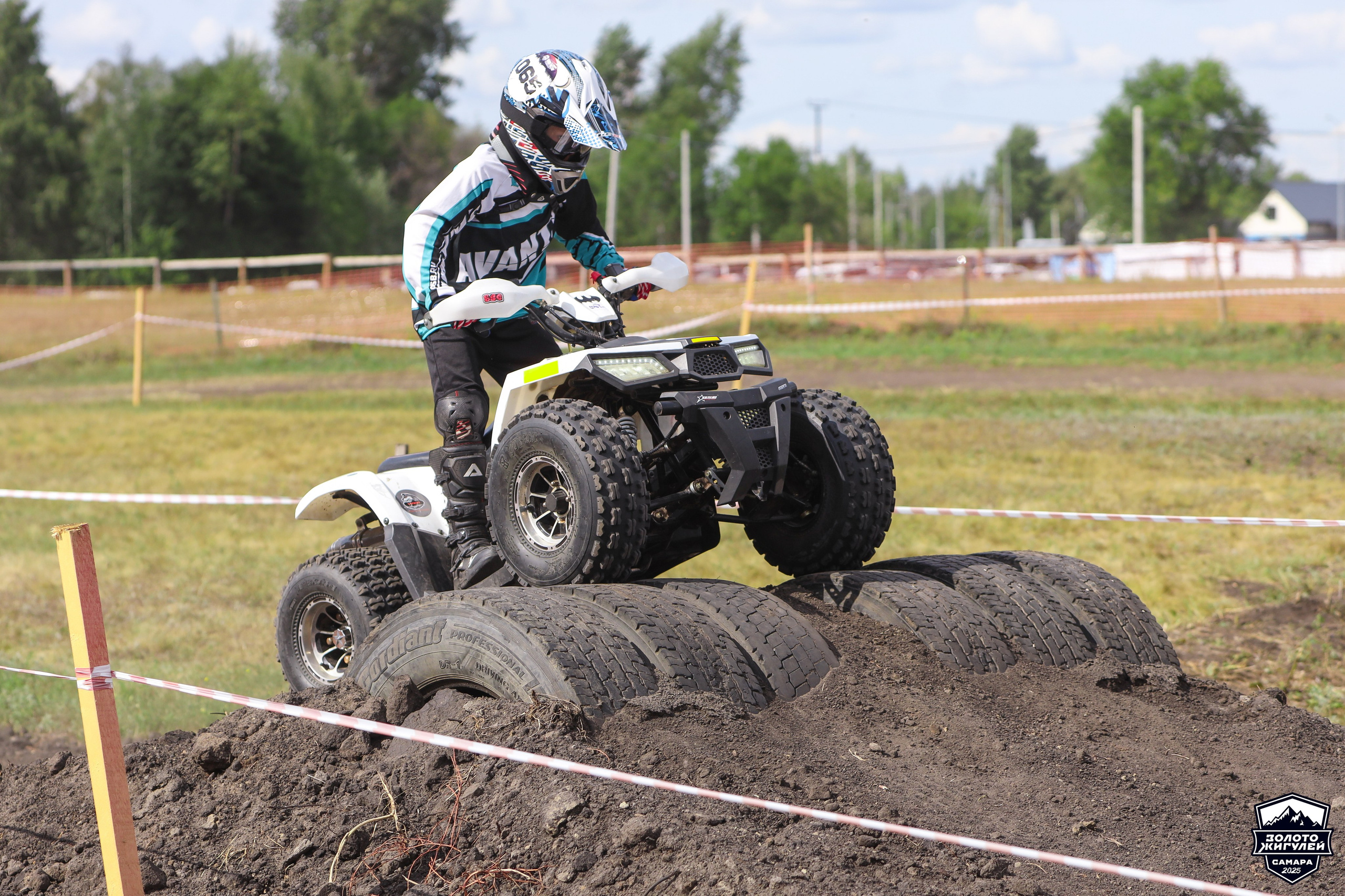 Заезды «МИНИ ДЕТИ» и «МАКСИ ДЕТИ». Кубок России по гонкам с водными препятствиями на квадроциклах «Золото Жигулей 2025». Спортивный фотограф в Самаре