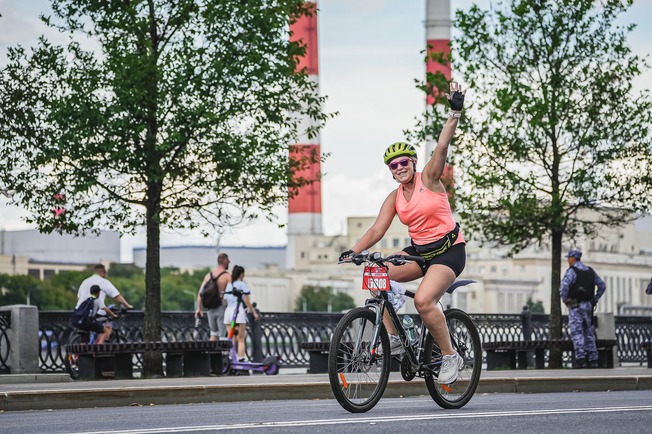 La Strada Moscow |2023.07.30. Sergey Sutkovoy — Designer, photographer, traveler, woodworker