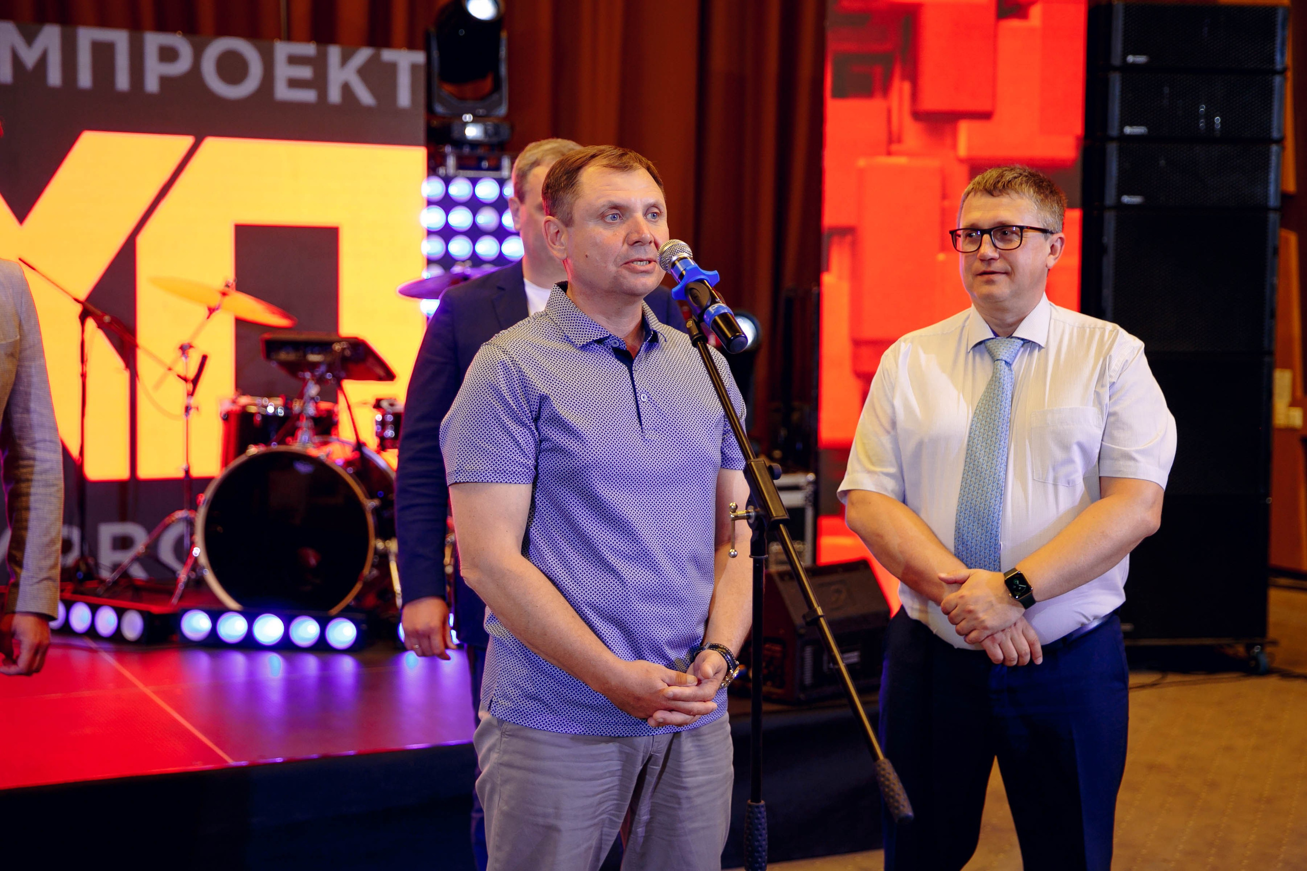 Банкет в «Азимуте». Ваш репортажный фотограф Артемий Антонов