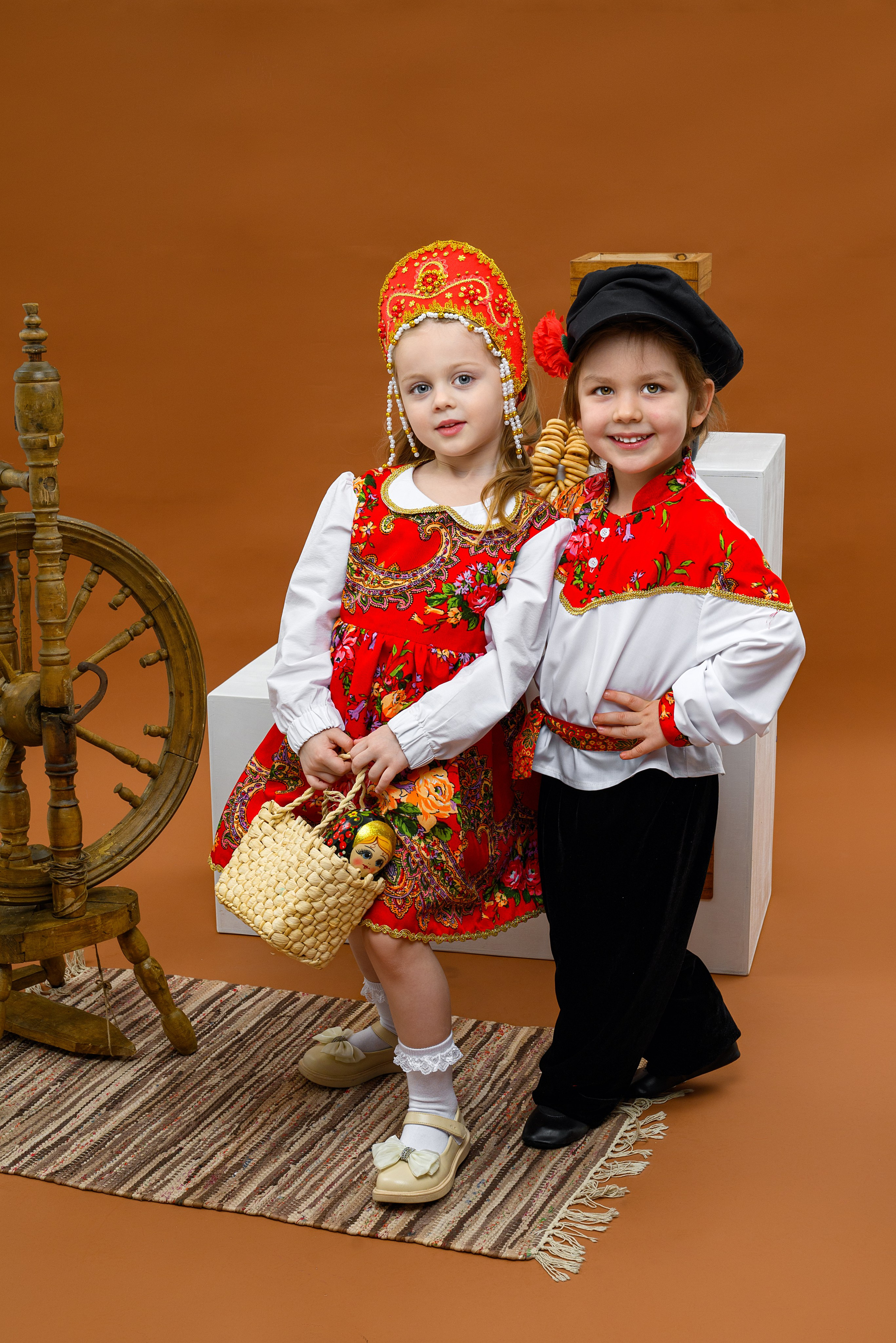 Сюжет «Масленица». Детская фотостудия Виктории Шараповой