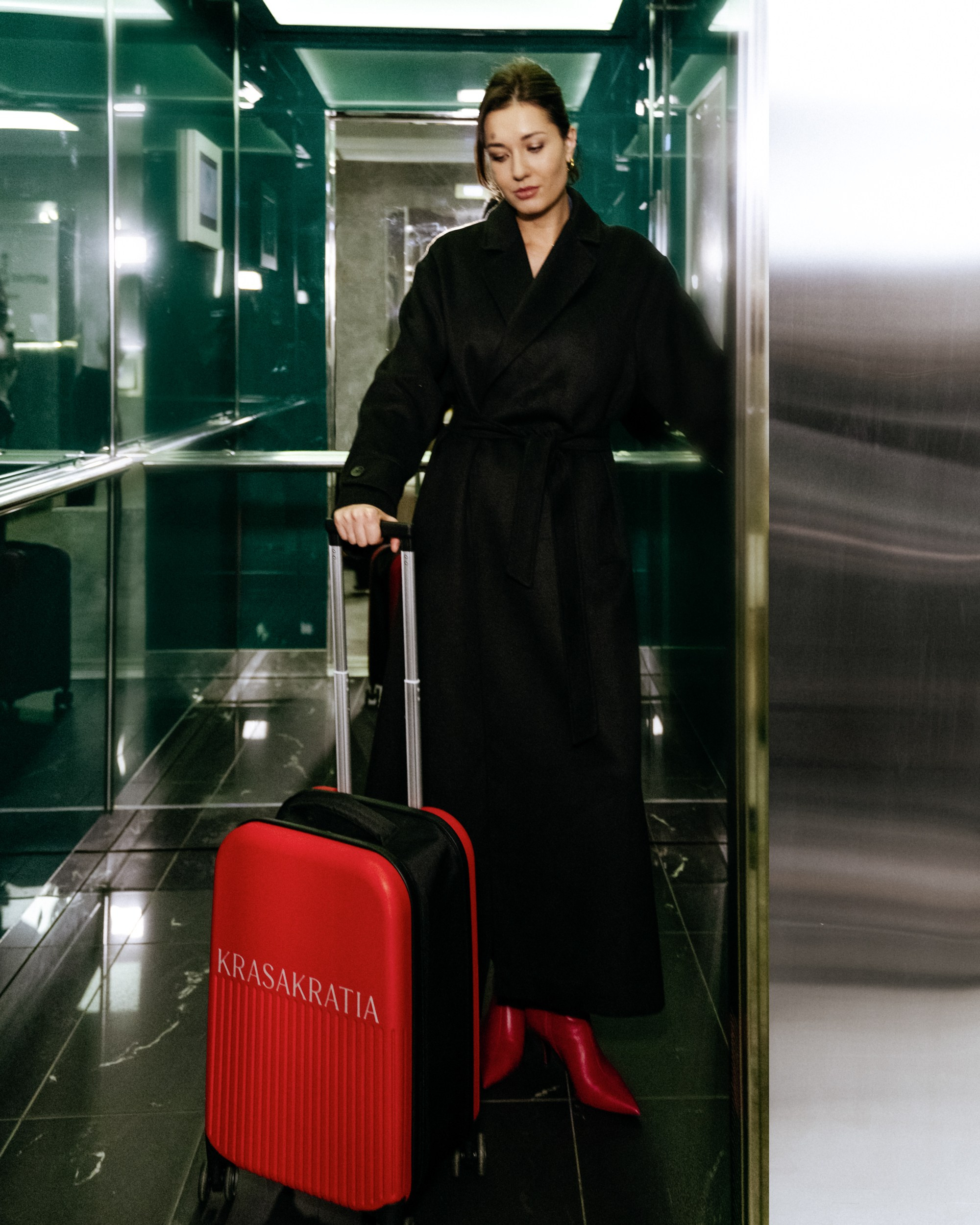 Для бренда Krasakratia. Фотограф для людей и их брендов