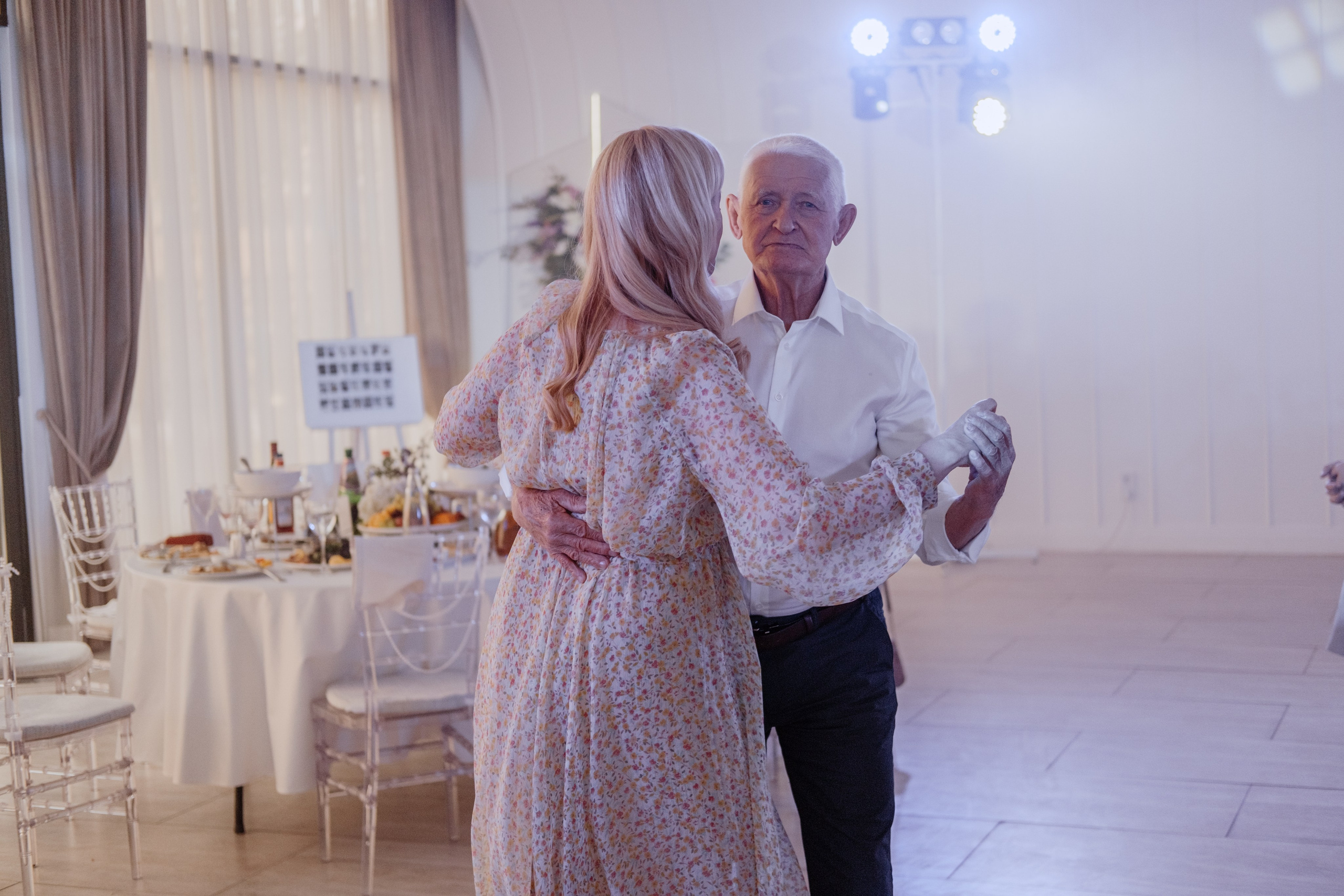 Ярослав и Елена. Фотограф в Астрахани Миронова Анастасия