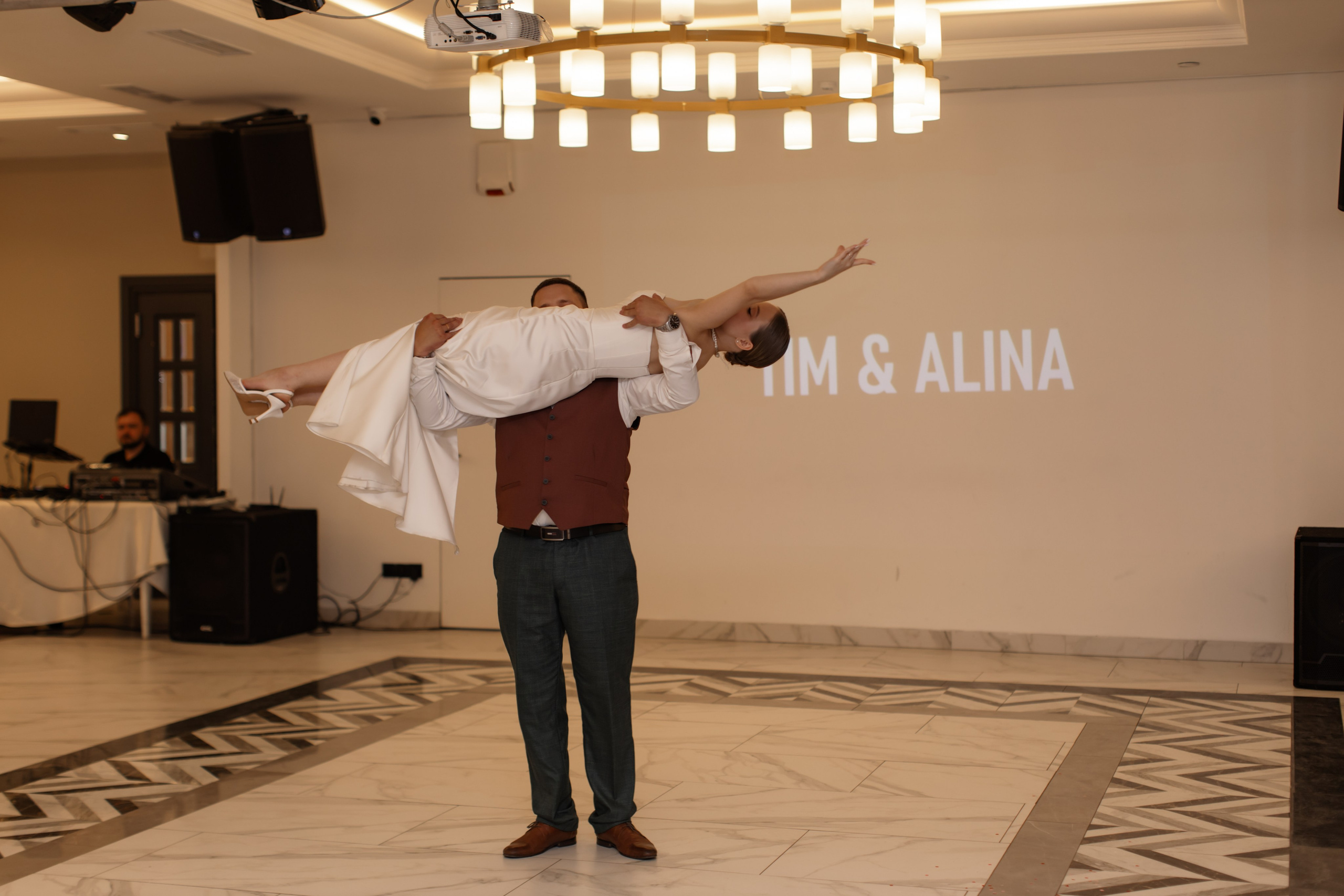 Алина и Тимофей. Свадебный фотограф Челябинск