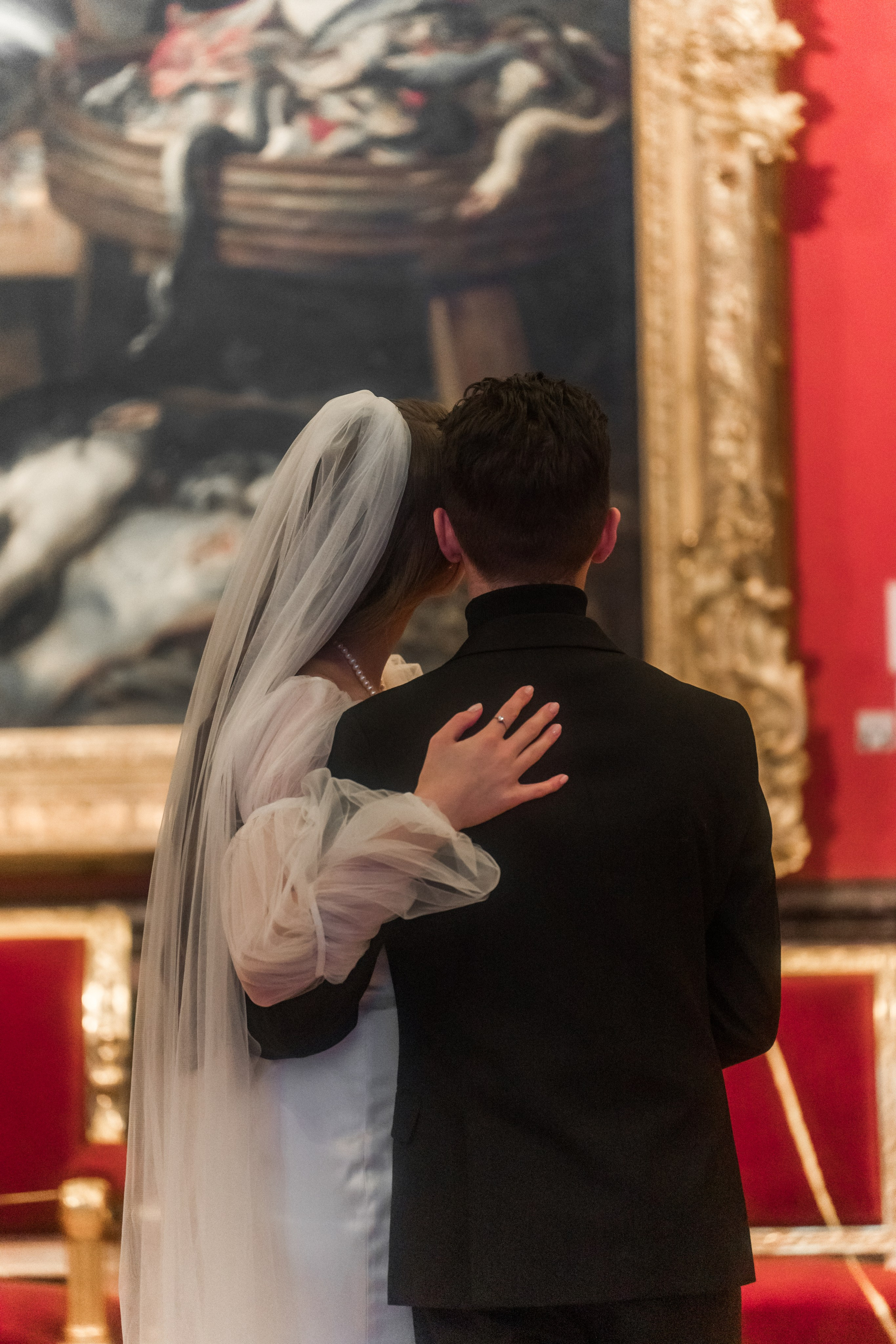 Фотосессия в Эрмитаже упрекрасно передаст Ваш стиль свадьбы!