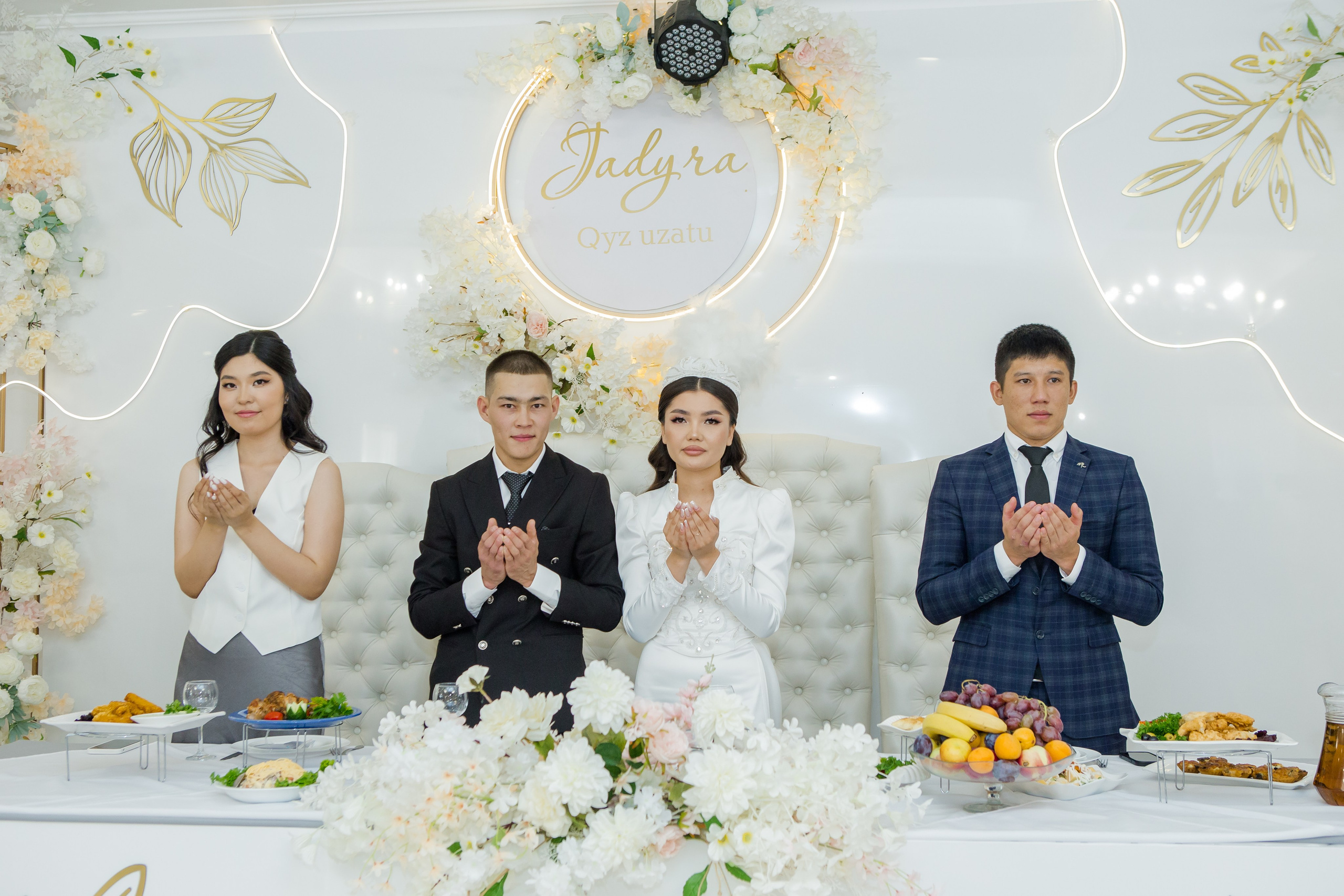 QYZ UZATU ZHADYRA. Свадебный и репортажный фотограф в Астане T.Yertay «Nomad media»