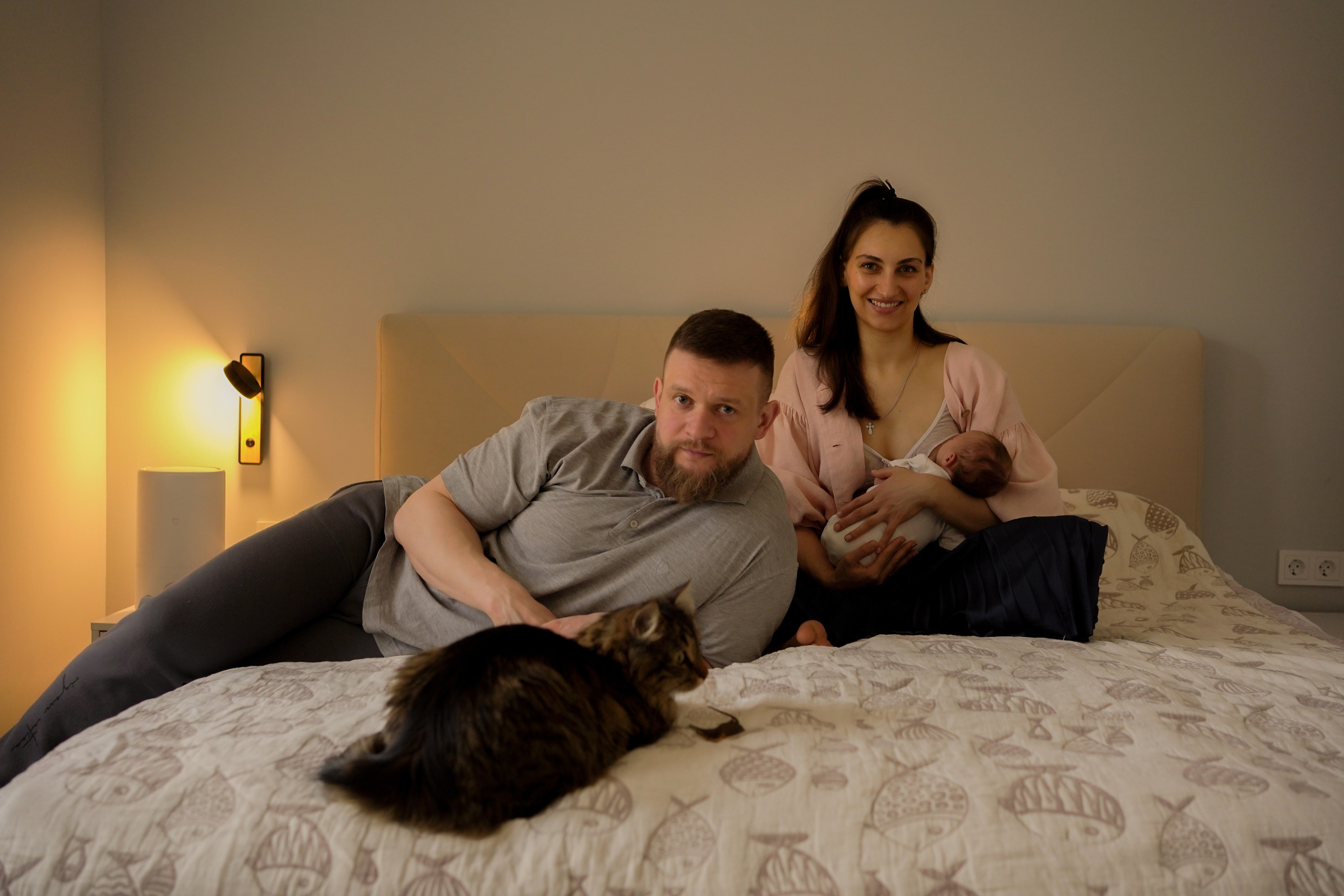 Юля, Сеня, Соня. Фотограф грудного вскармливания в Москве Екатерина