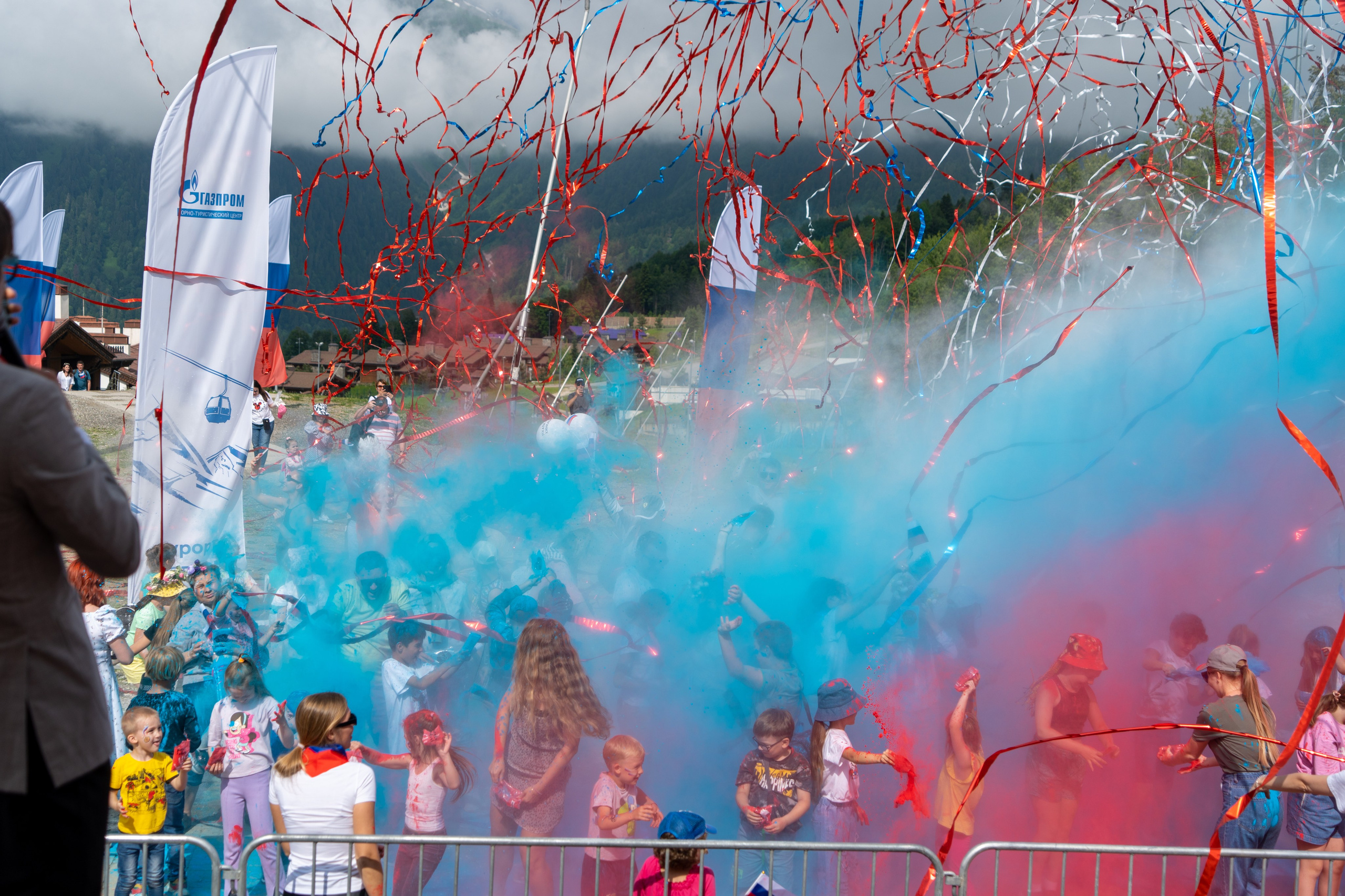 День России на курорте Газпром 2023. Репортажный фотограф в Красной Поляне и Сочи Павлюченко Екатерина