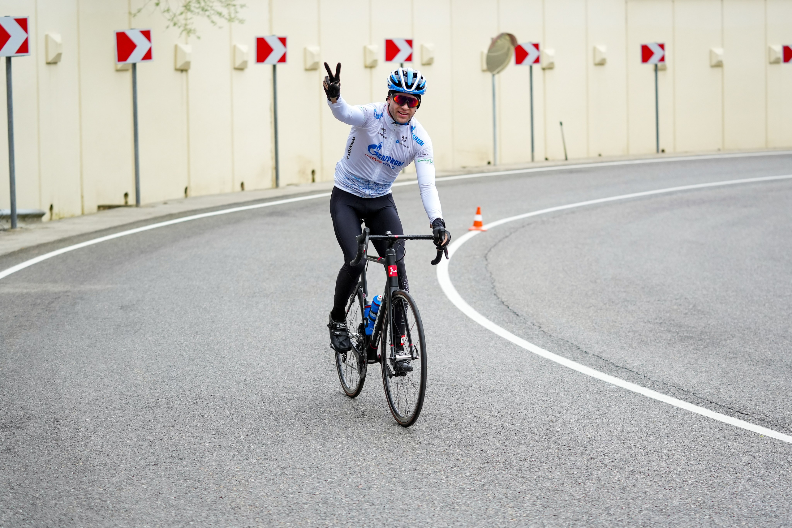 Велогонка «Три горы» на курортах горного кластера Красная Поляна. Репортажный фотограф в Красной Поляне и Сочи Павлюченко Екатерина