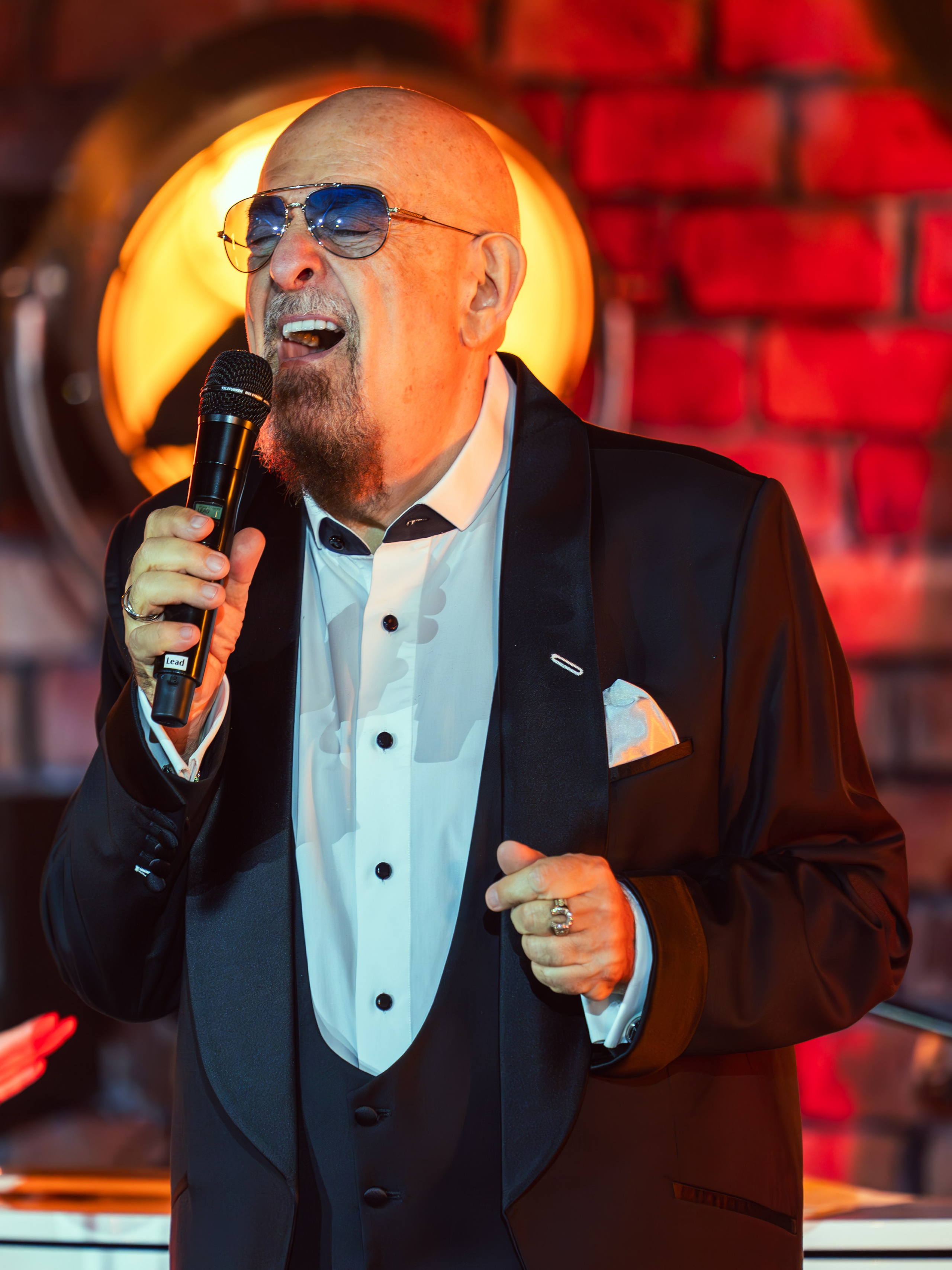 Концерт Михаила Шуфутинского на частном мероприятии. Репортажный фотограф в Красной Поляне и Сочи Павлюченко Екатерина