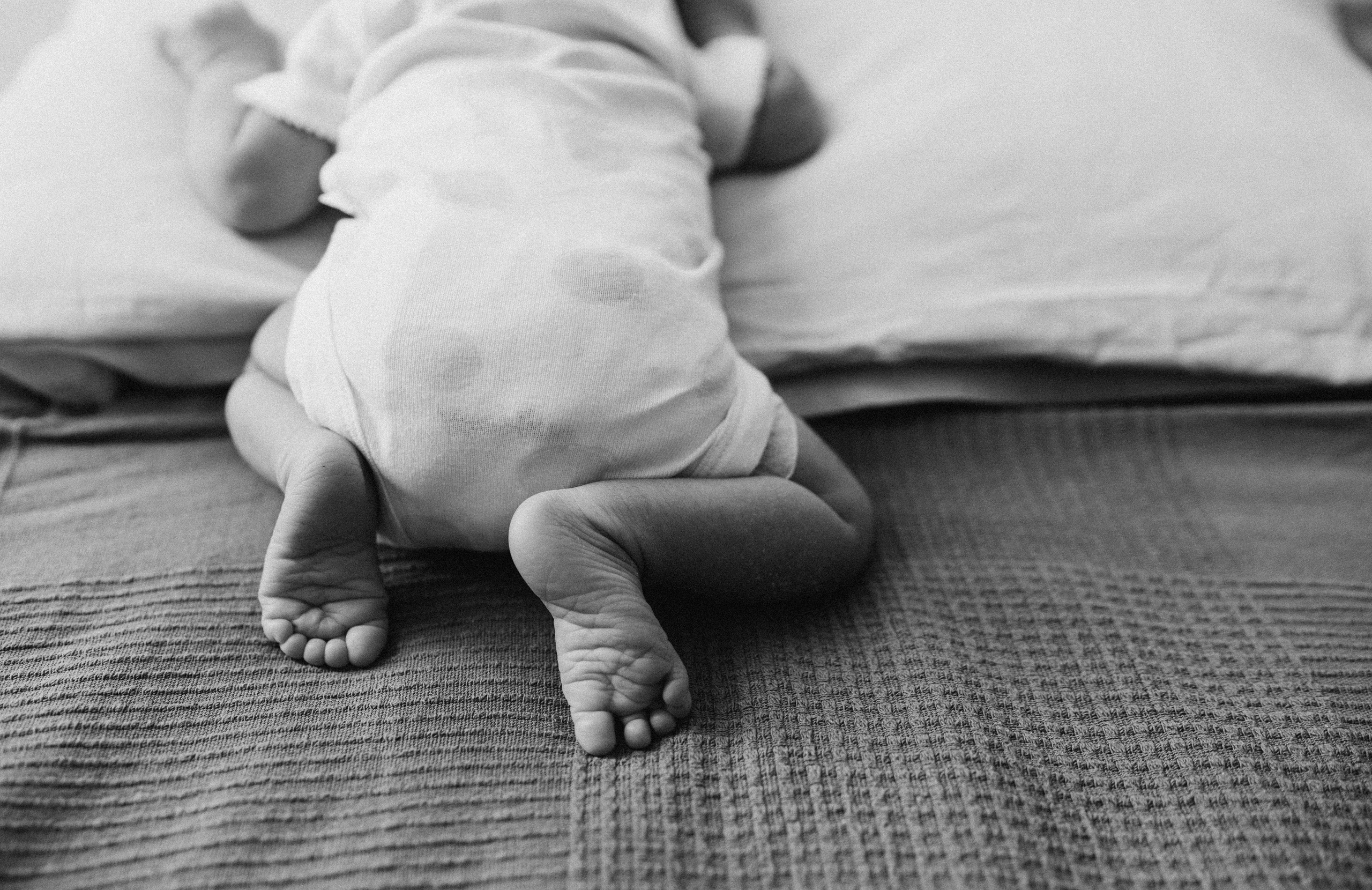 Максат Жибек Корлан (newborn). Надежда Виховская — семейный фотограф в Астане