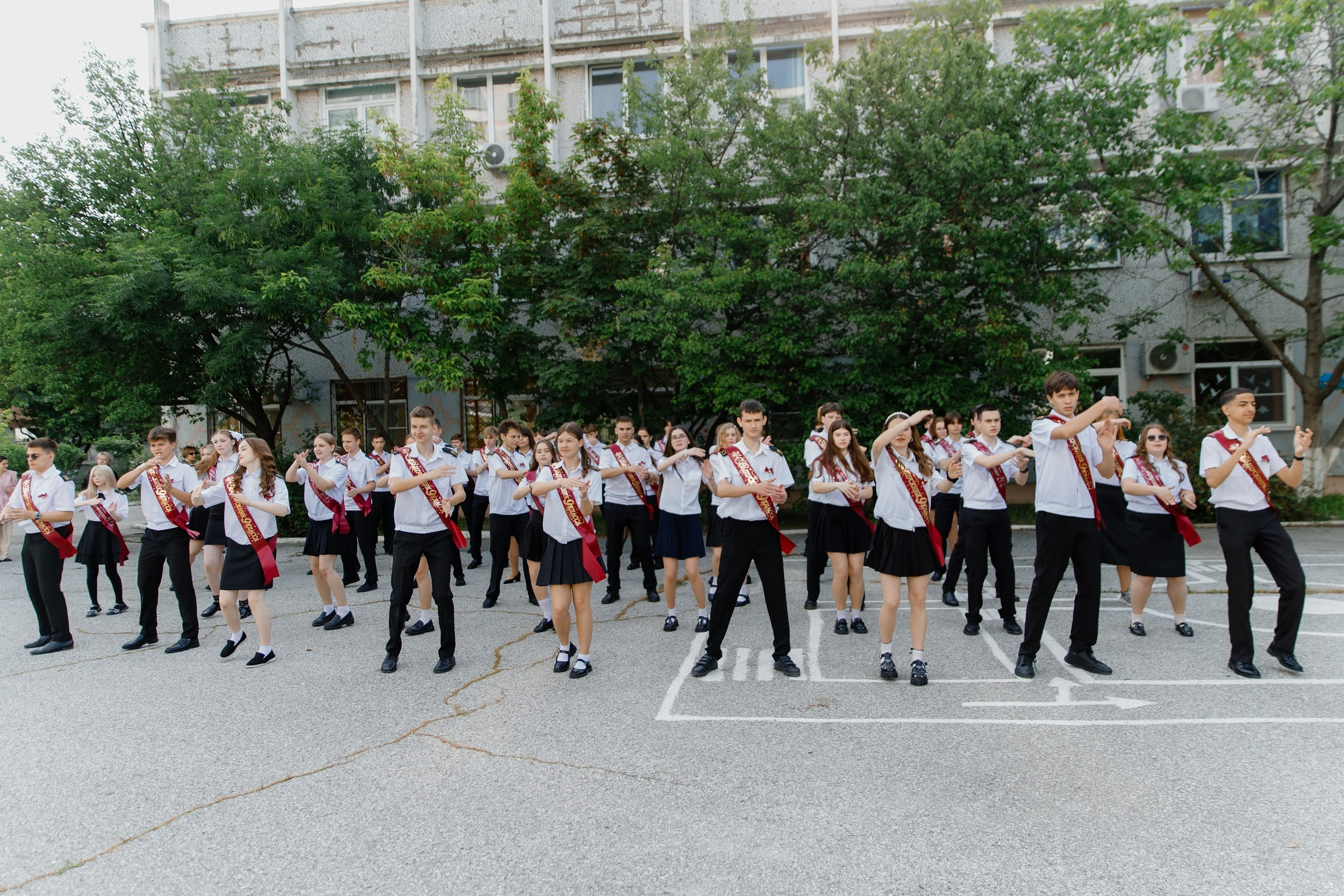 9 класс 33 школа. Выпускные альбомы Натальи Бутко: Новороссийск, Анапа, Геленджик