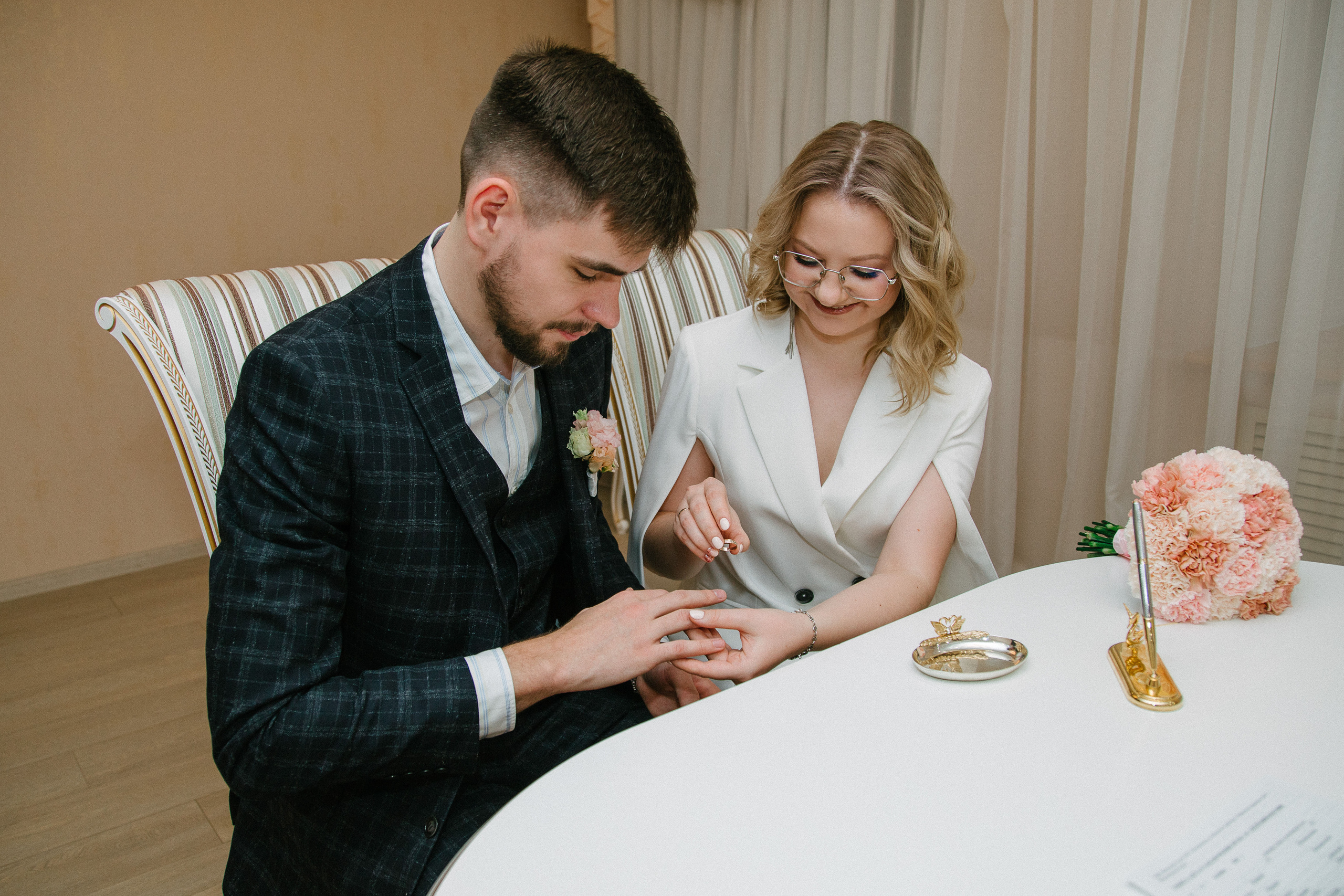 Настя и Артём. 17.12.22. Свадебный фотограф Москва Воронеж Ленкова Ксения