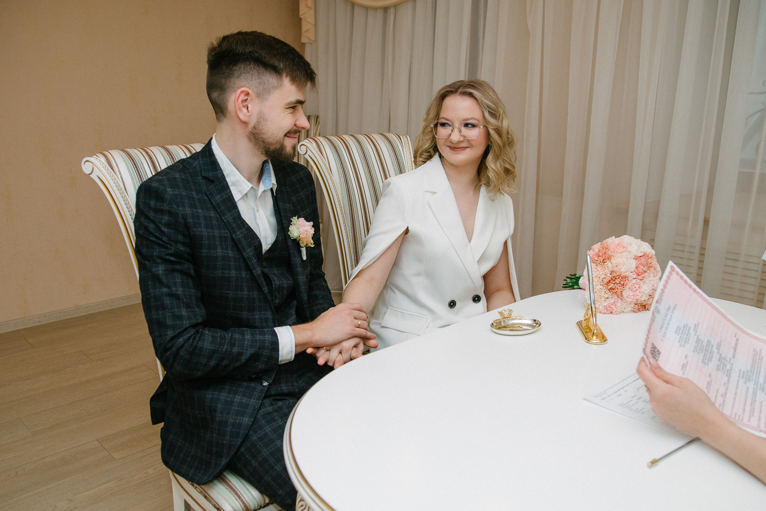 Настя и Артём. 17.12.22. Свадебный фотограф Москва Воронеж Ленкова Ксения