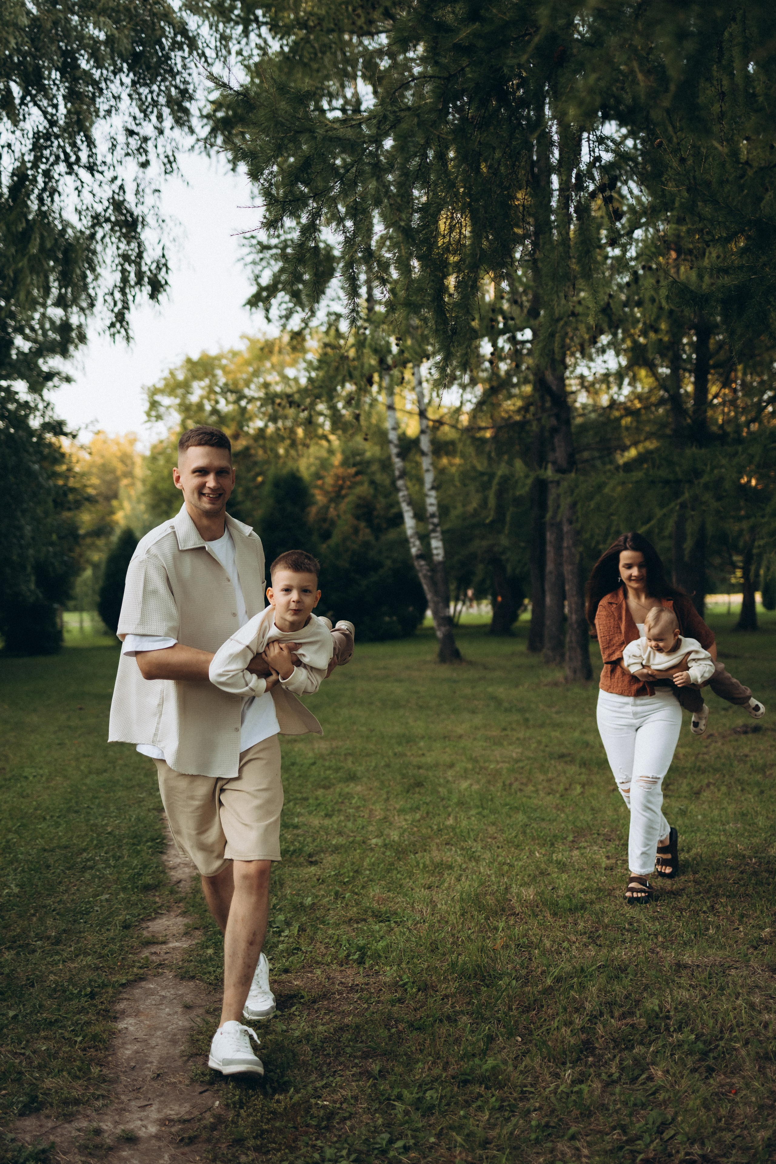 Марина, Семён, Арсений, Артём