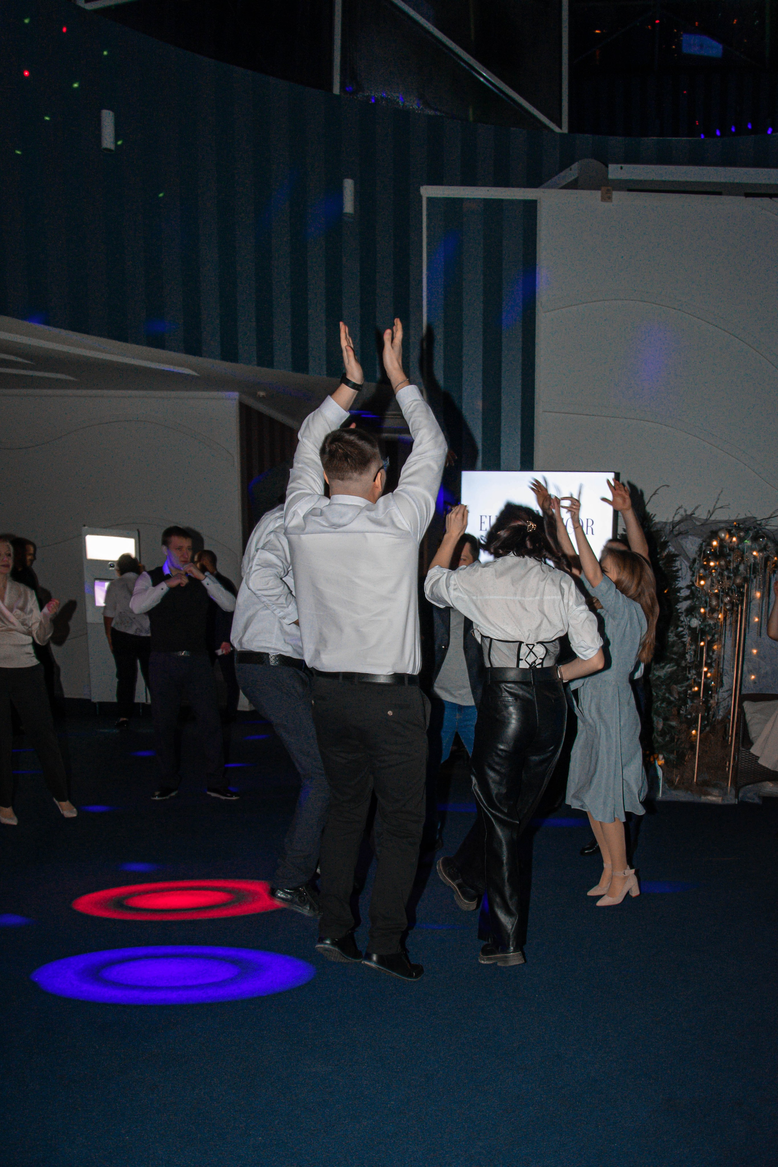 Корпоратив. Женский фотограф в Людиново и Киров