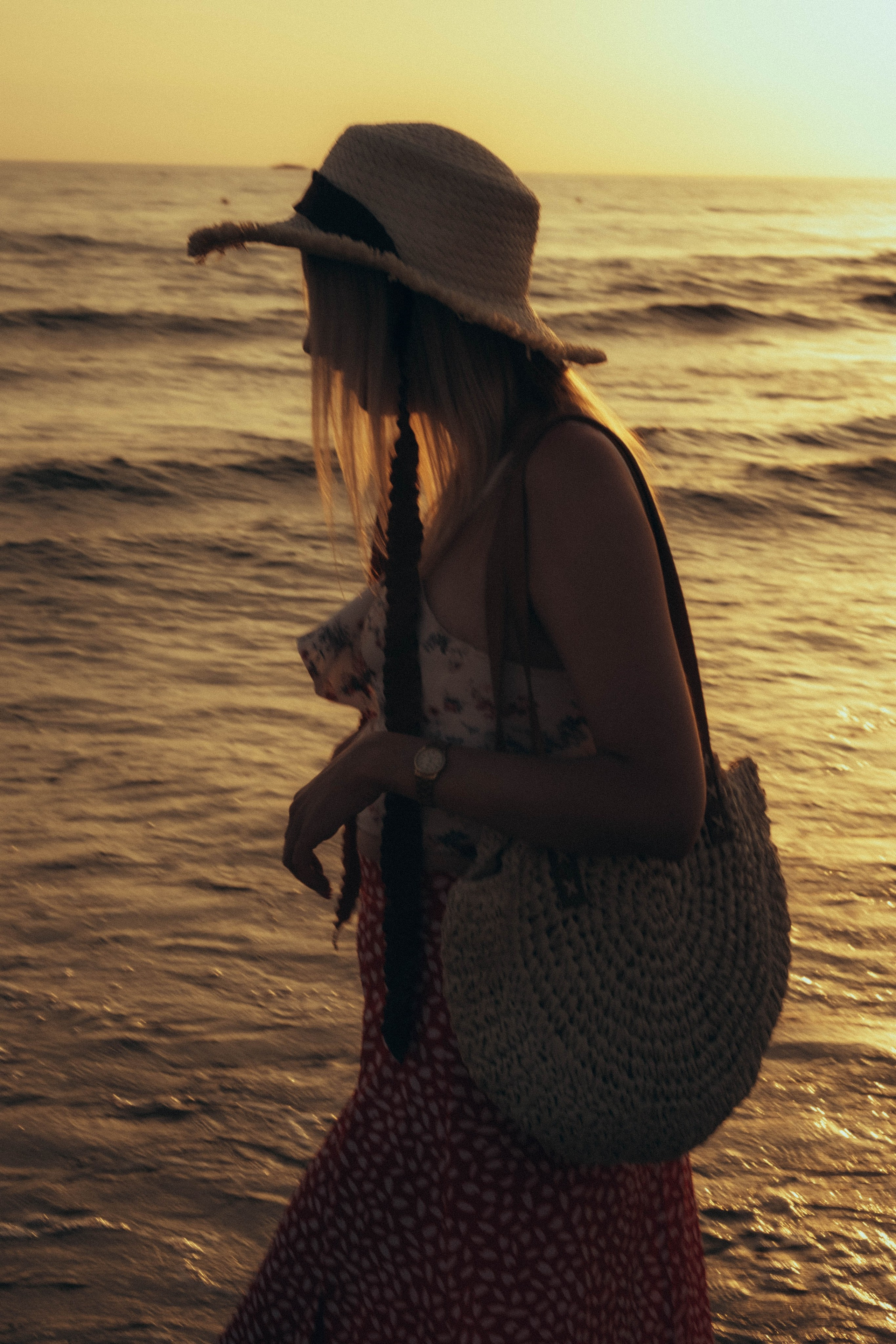 Июльский вечер на берегу черного моря. Профессиональный фотограф, Санкт-Петербург — Виктория Богомолова