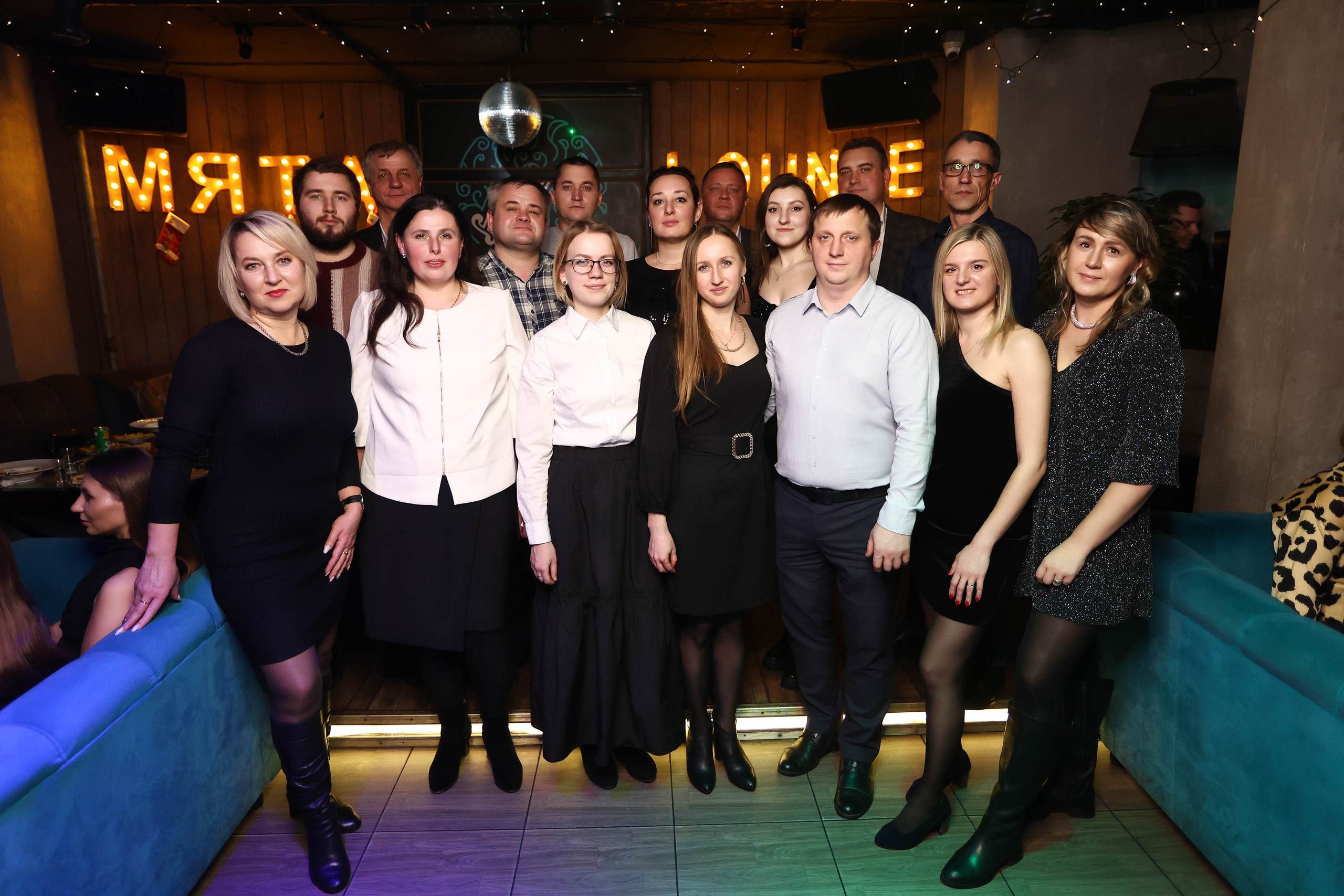 22/12/23 Новогоднее караоке в Мята Спортивная. Мята Спортивная — Кальянная, караоке, бар в Минске