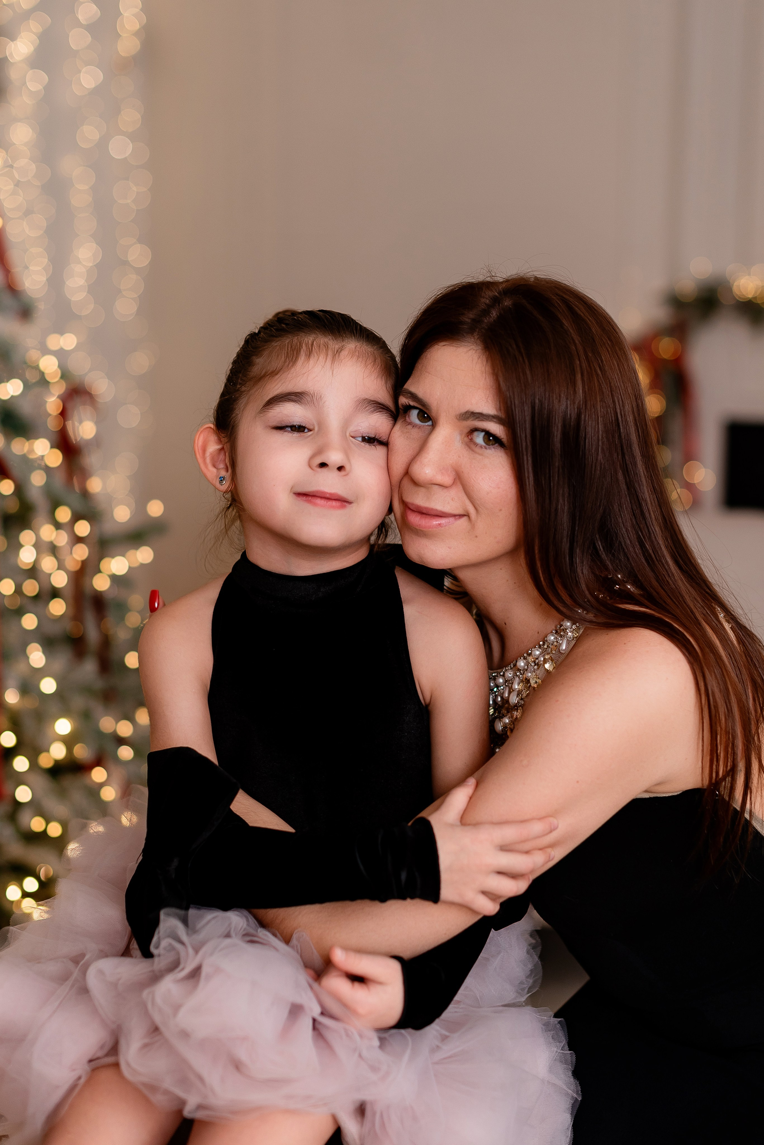 Юля и Варя Новогодняя. Фотограф Татьяна Иванчикова