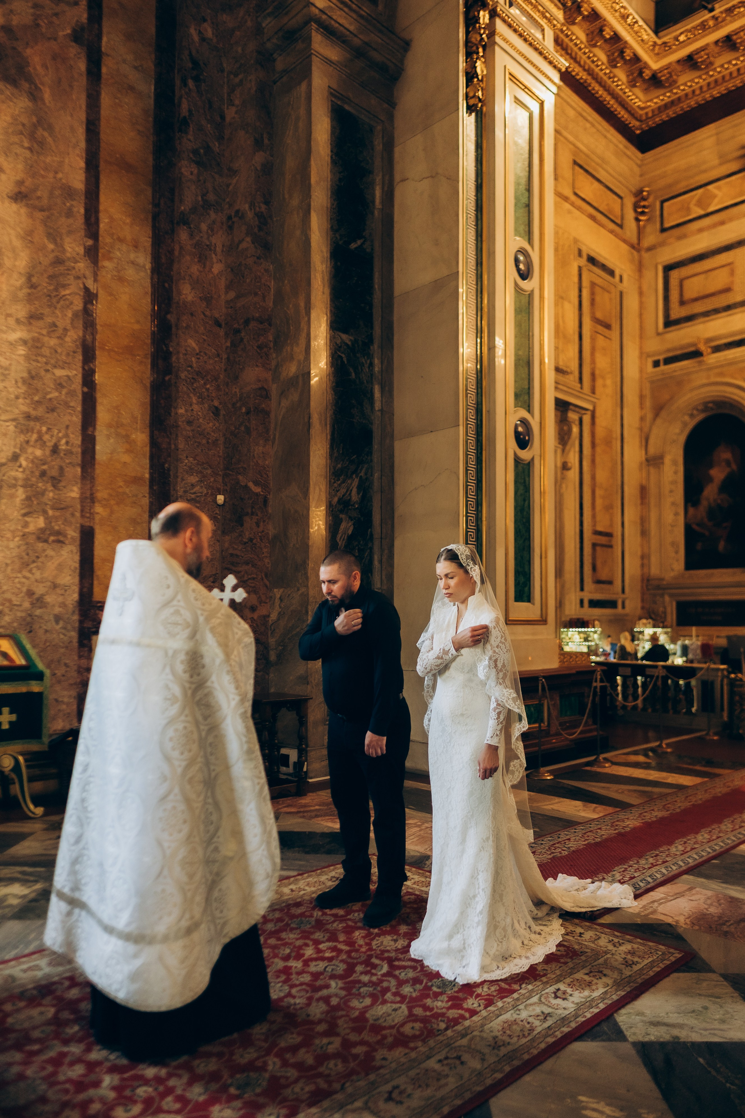 Венчание Исаакиевский. Фотограф ПИТЕР СПБ Надежда Баранова