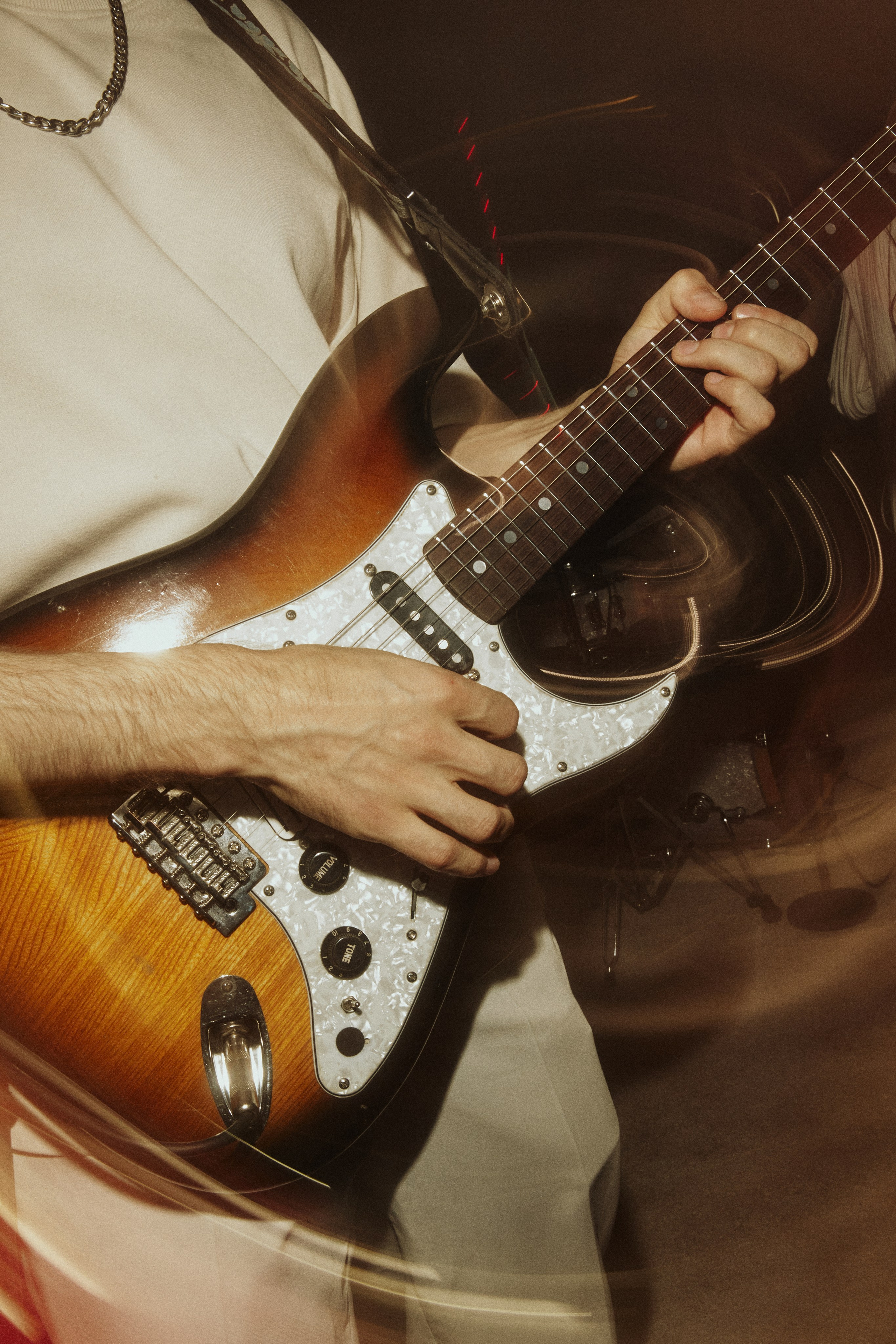 RED LINES. Дмитрий Мазуркевич: Профессиональный Репортажный Фотограф