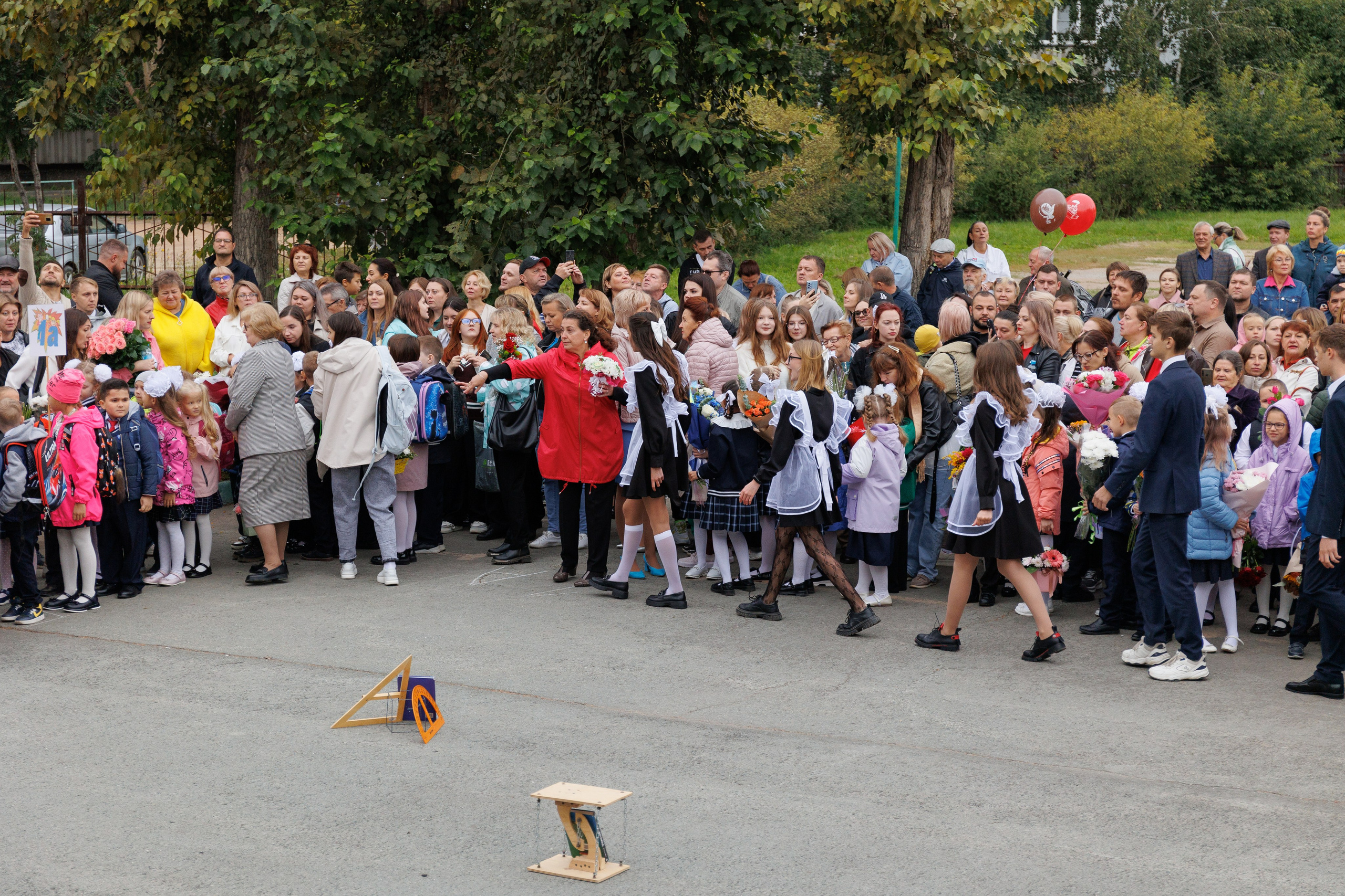 День знаний 2024. Лицей № 28. Фотомастерская Воробьевых