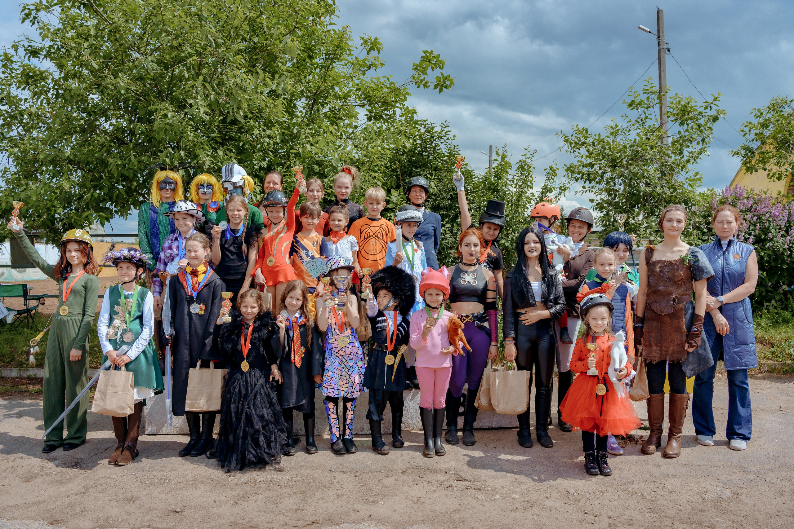 Конный клуб Горки. Портретный и семейный фотограф в Москве/Видное