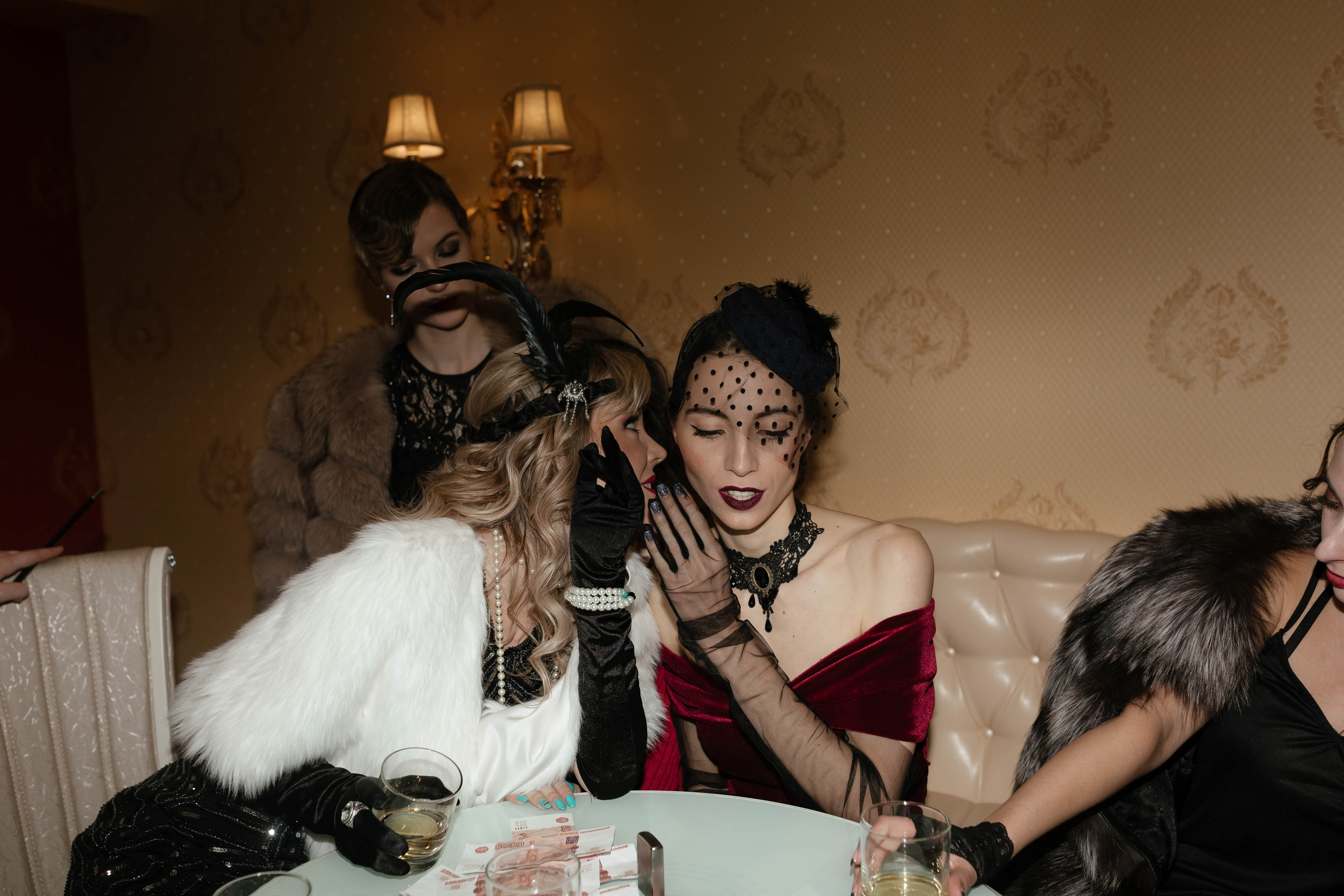 Сходка по Острым козырькам. Портретный фотограф в Симферополе Екатерина Аляпина