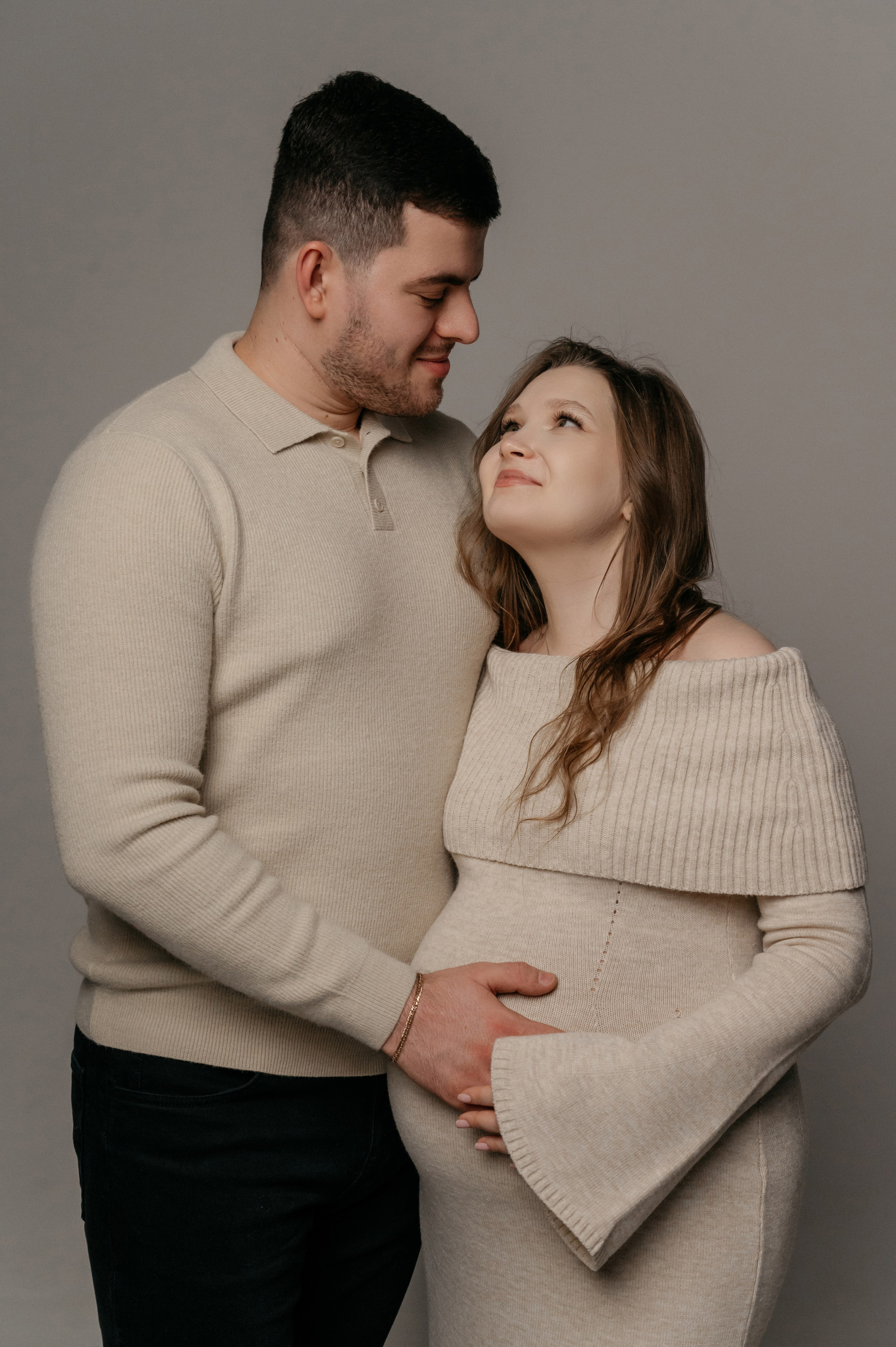 Нежная фотосессия беременности для Юли и Анзора. Свадебный фотограф Мария Строгонова