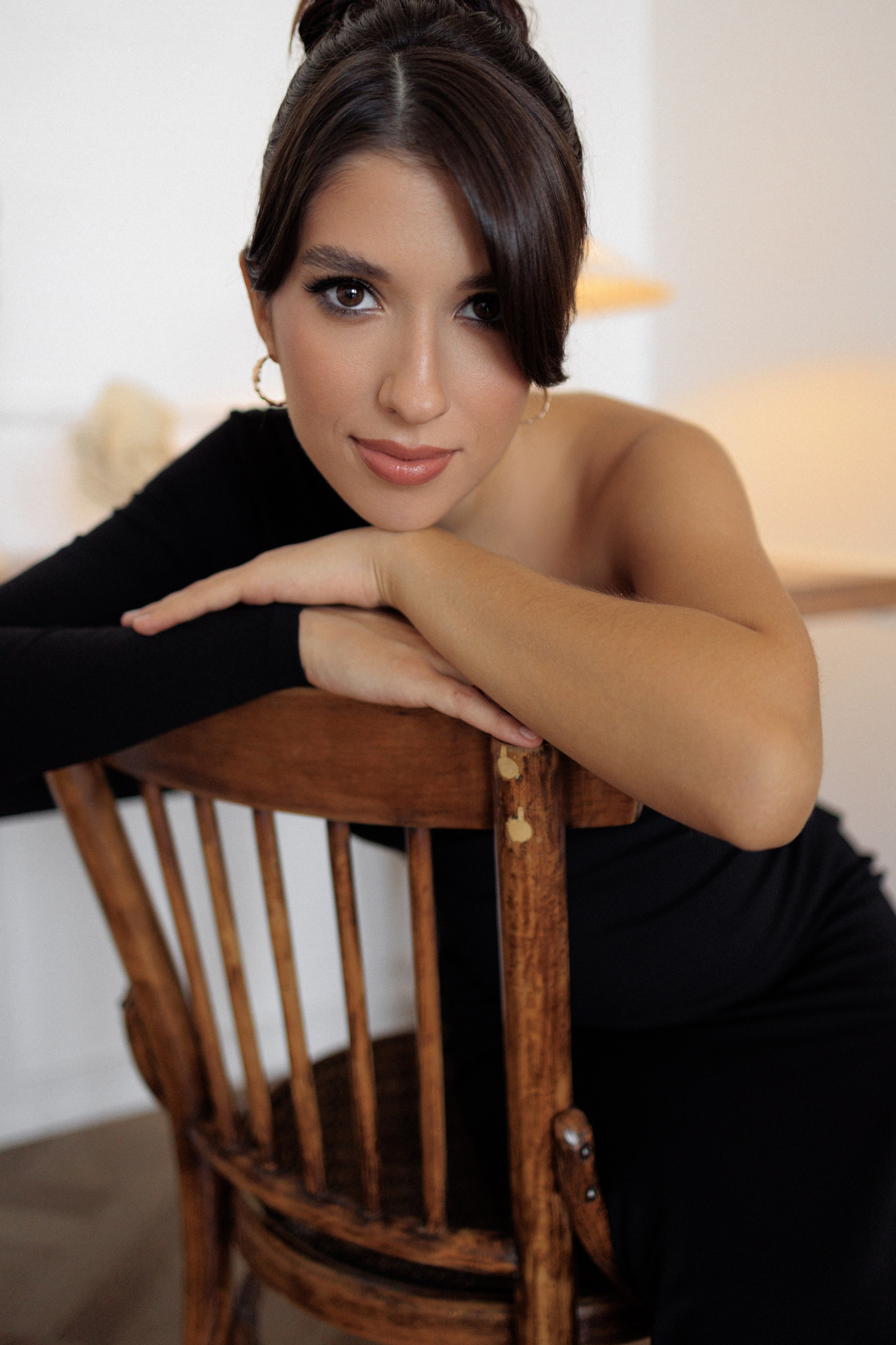 Фотосессия в ожидании беременности в студии на Зиповской. Свадебный фотограф и видеограф Краснодар, Ростов, Сочи, Новороссийск