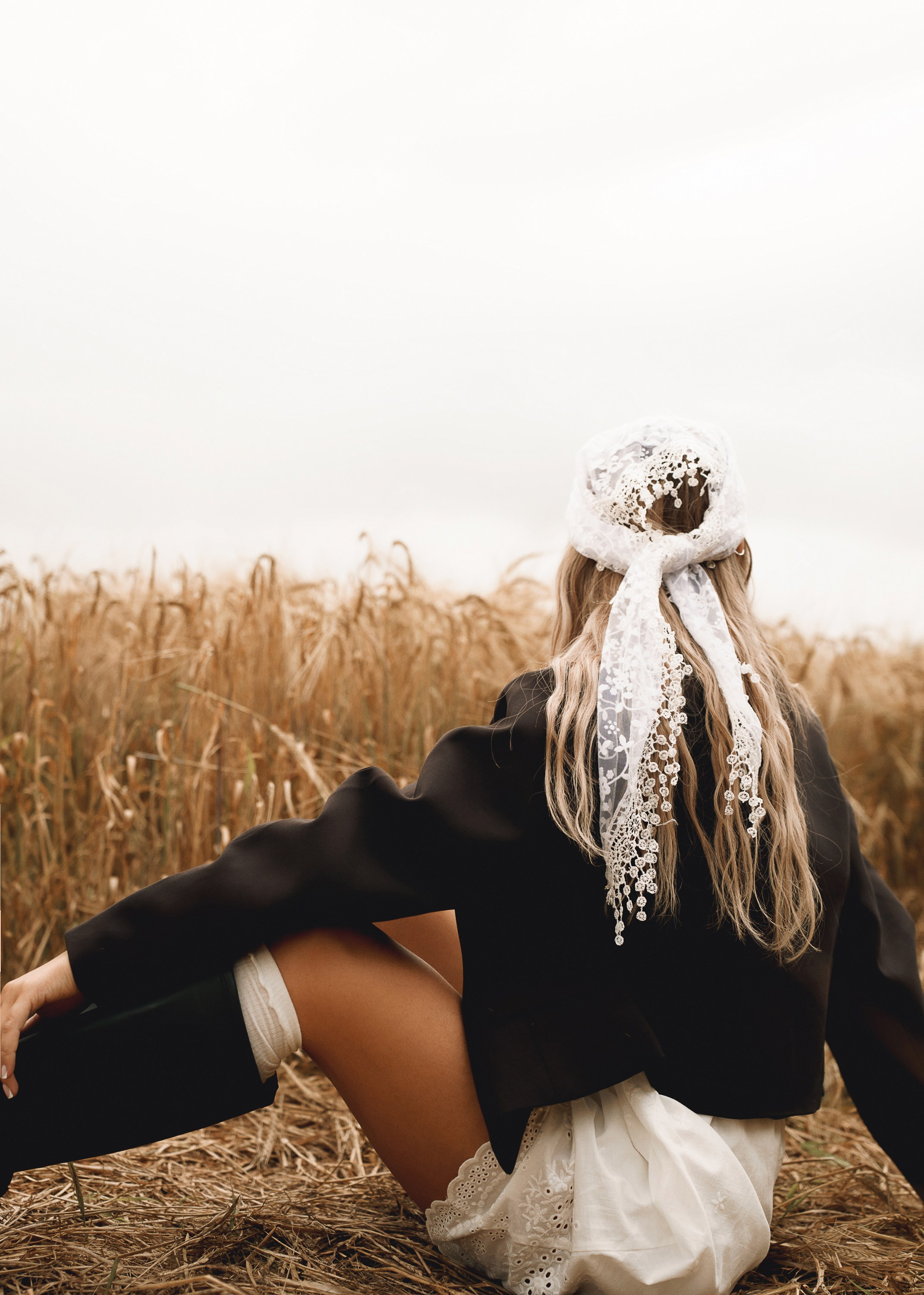 ПОЛЕ. Женский портрет