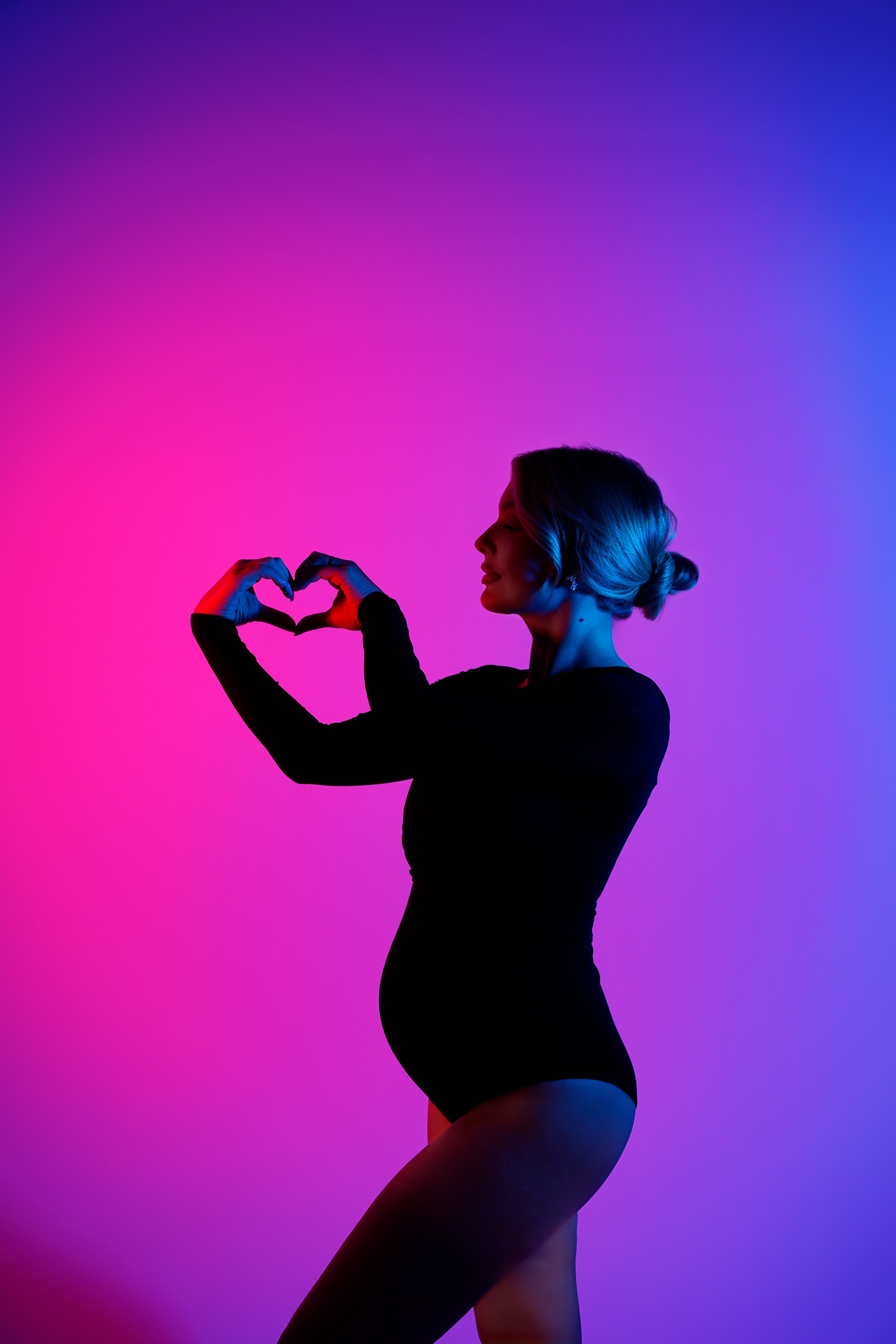 Съёмка беременности в моей фотостудии «НЕБО». Женский фотограф в Химках Алёна Ленёва