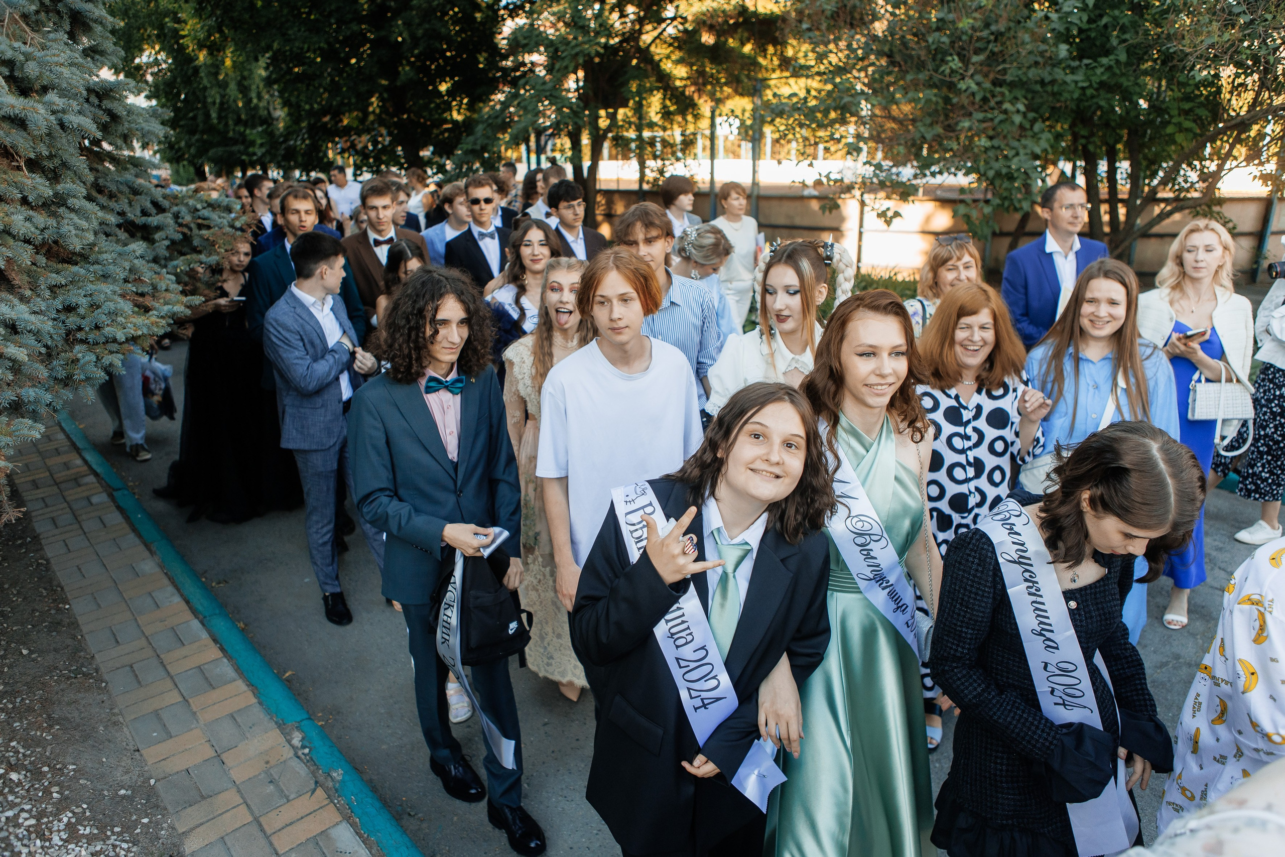 Выпускной Гимназия 12 2024 г. Свадебный и портретный Фотограф в Липецке Дмитрий Котюков