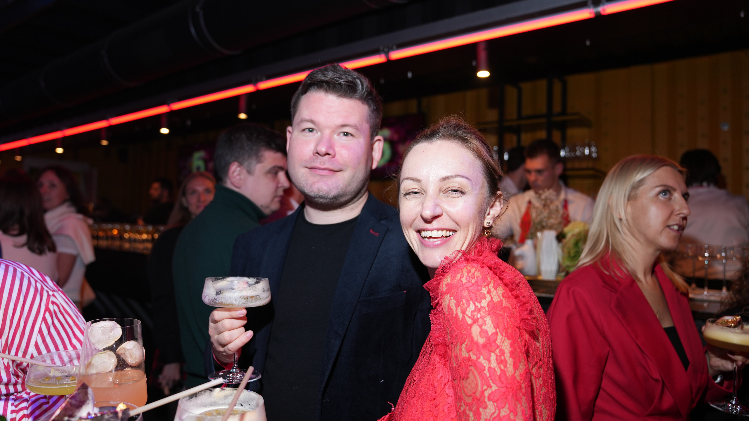 Презентация Пятого канала 01.10.2024. EVEREST PHOTO REPORT