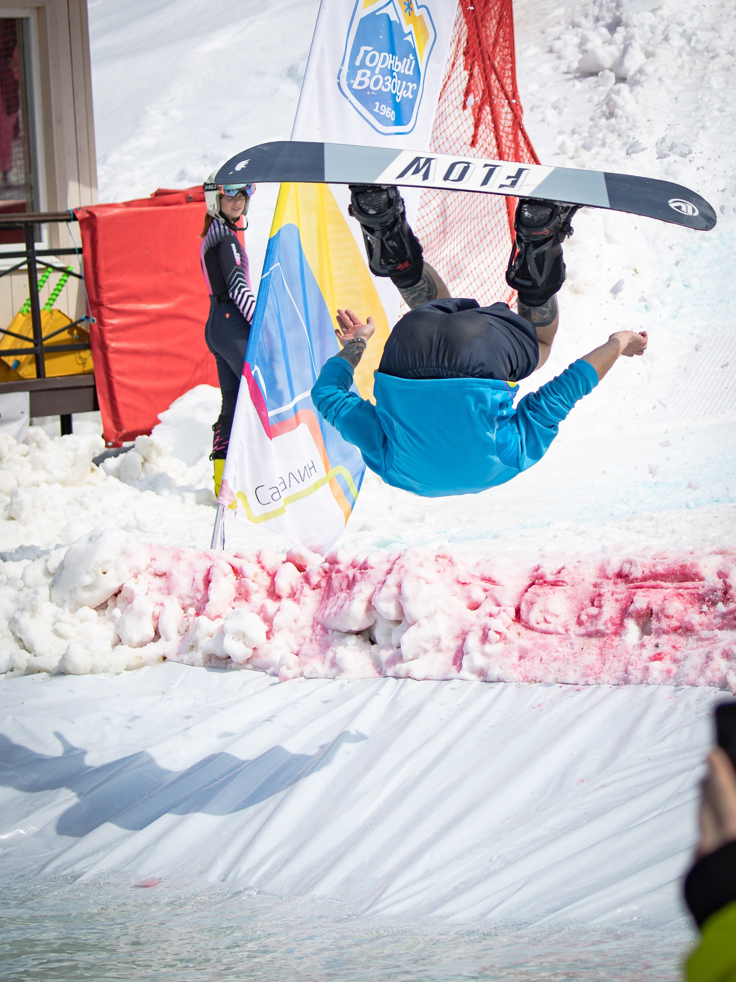 Снежный фестиваль 2025. Фотограф. г. Южно-Сахалинск. Олег Толстов