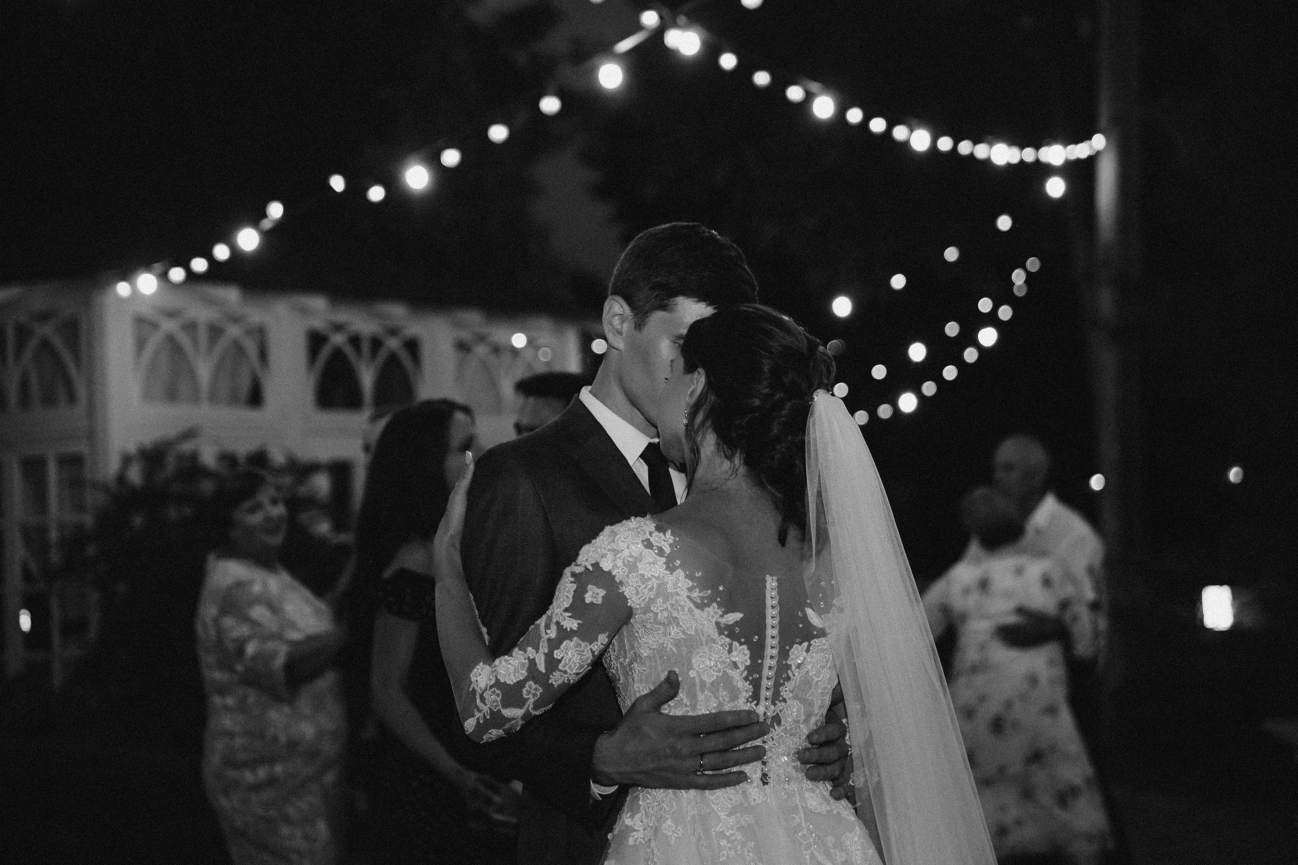 Олеся и Артем. Свадебный и семейный фотограф в Ростове-на-Дону Марианна Хахладжева