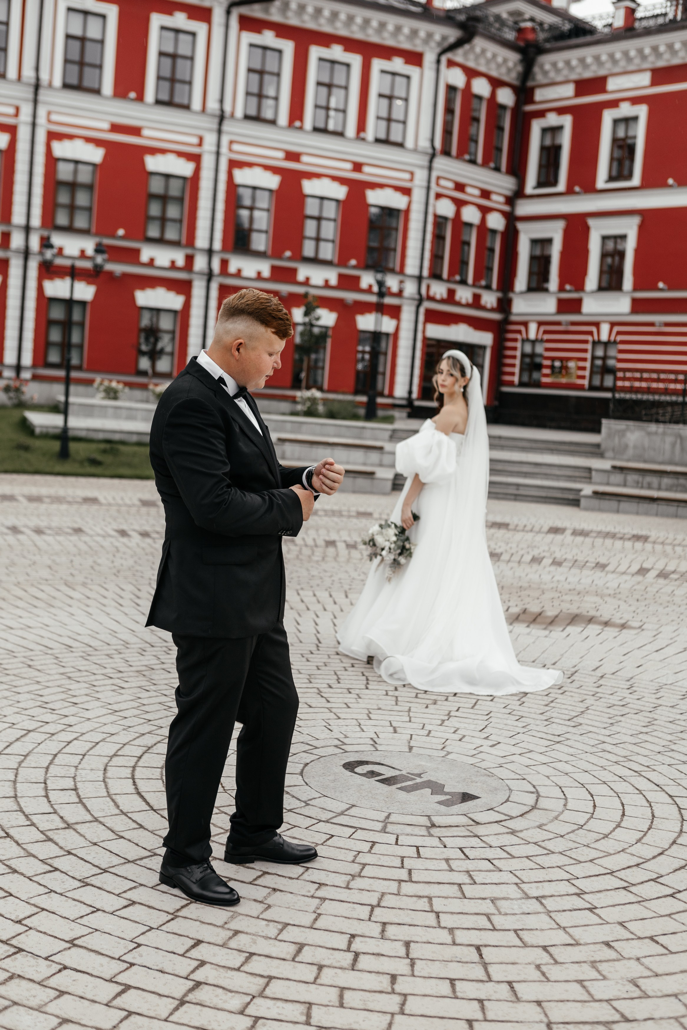 Свадебный фотограф Уфа — Руслан ГабдлисламовЖивые эмоции, красивые кадры, воспоминания на всю жизнь.Работаю по всей Республике Башкортоста. Свадебный фотограф Уфа Руслан Габдлисламов