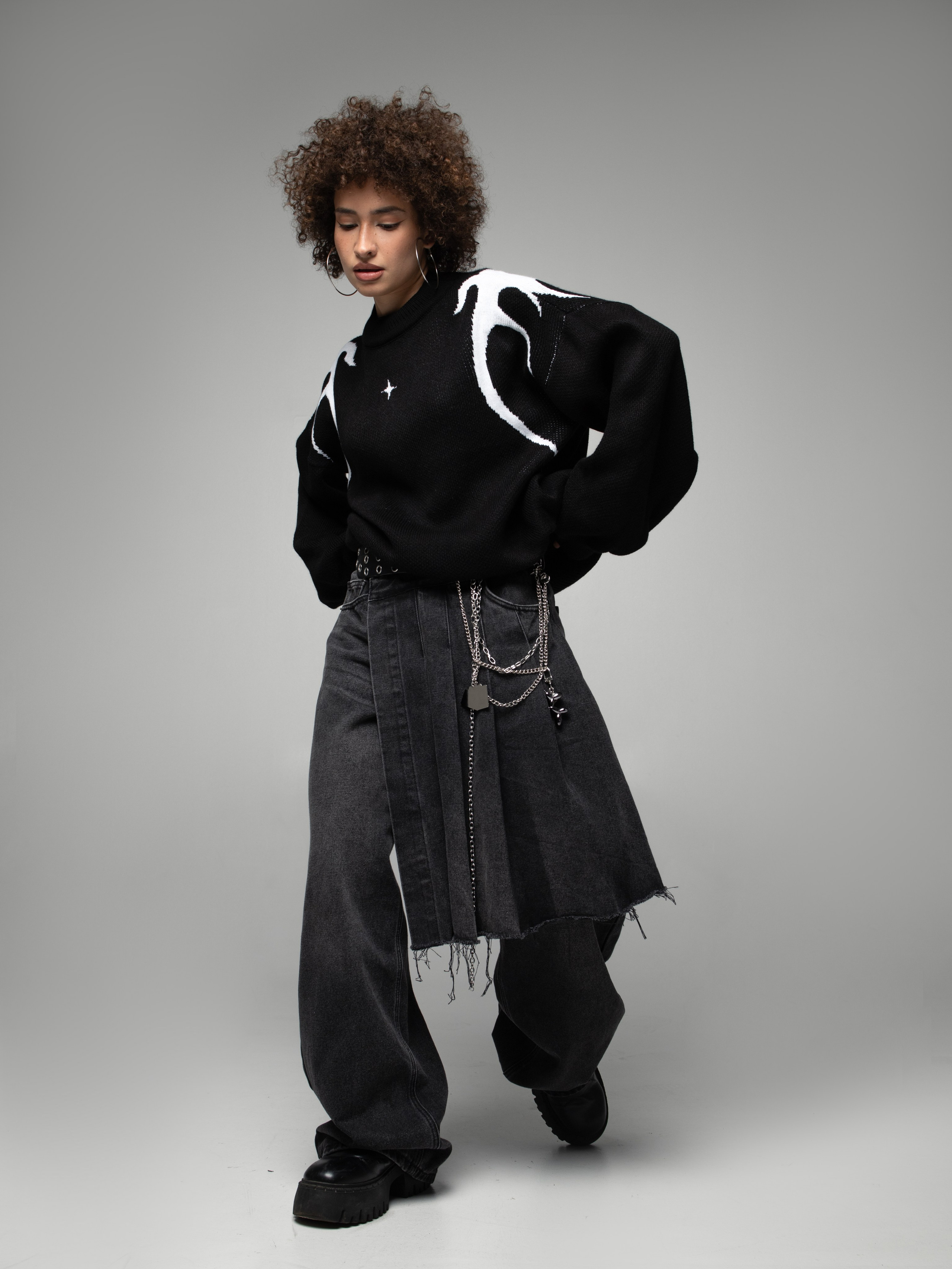 КАТАЛОГ | серый фон. RUNA production — стильные съемки для брендов