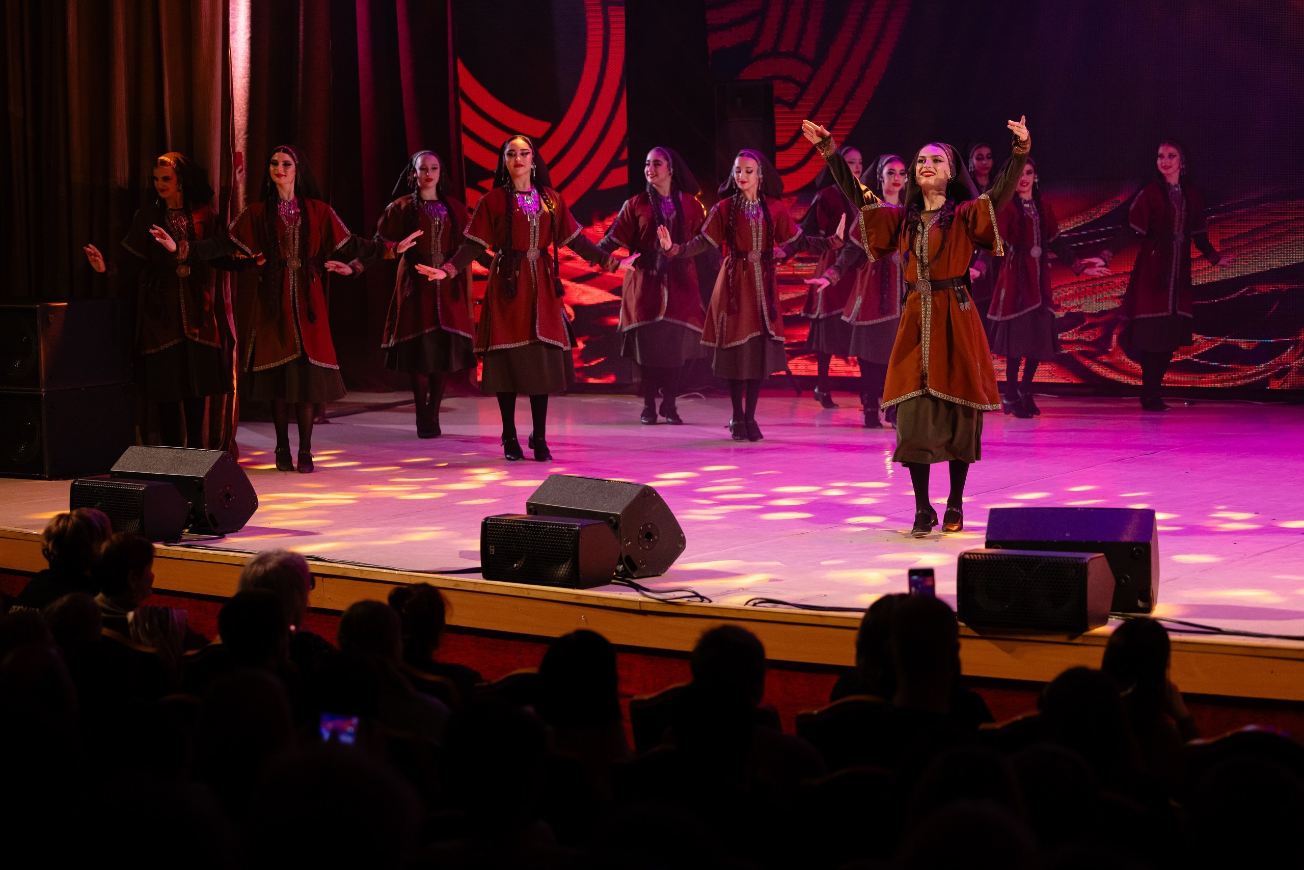 Танцы. Фотограф Николай Петрушкин | Ставрополь, Москва